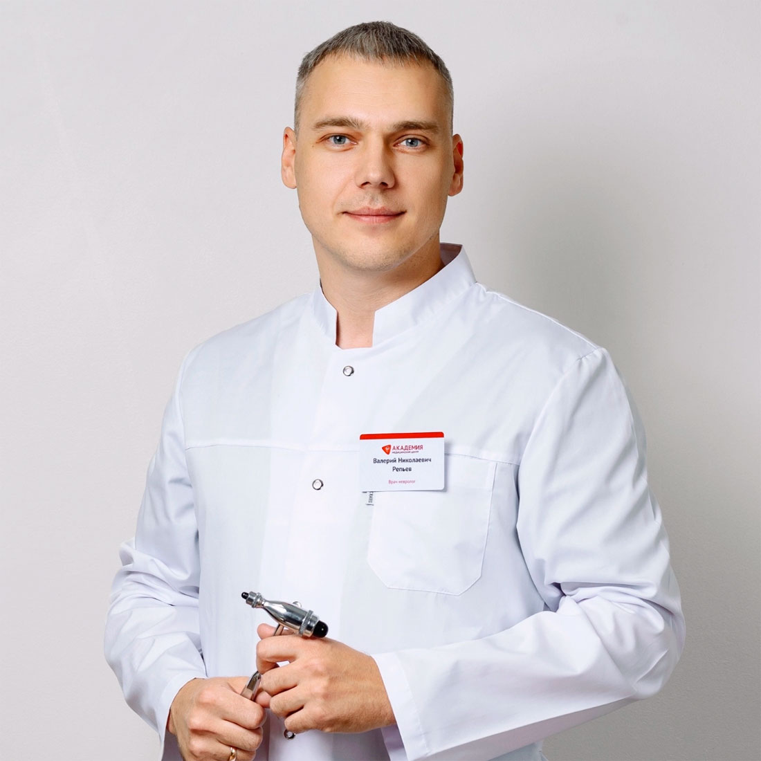 Валерий Репьев
