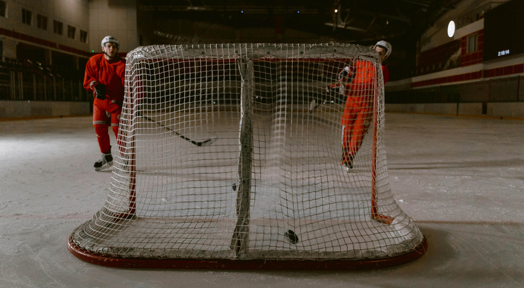 Что такое лакросс-гол в хоккее?