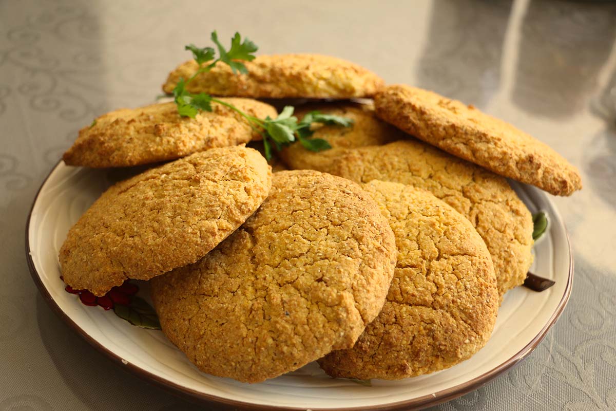 Золотистое кукурузное печенье