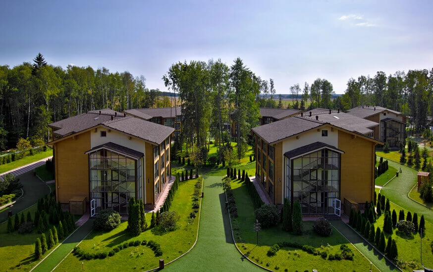 Les Art Resort