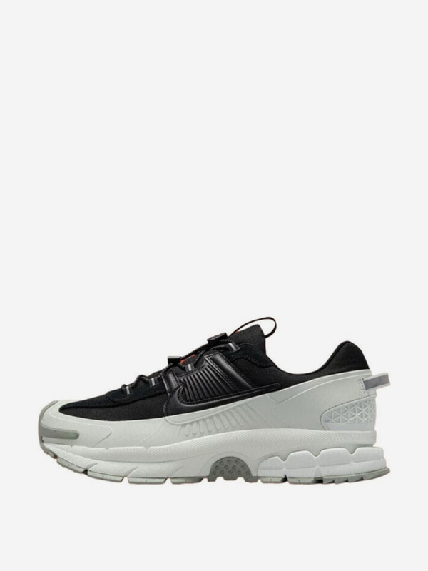 Nike Air Zoom Vomero Roam