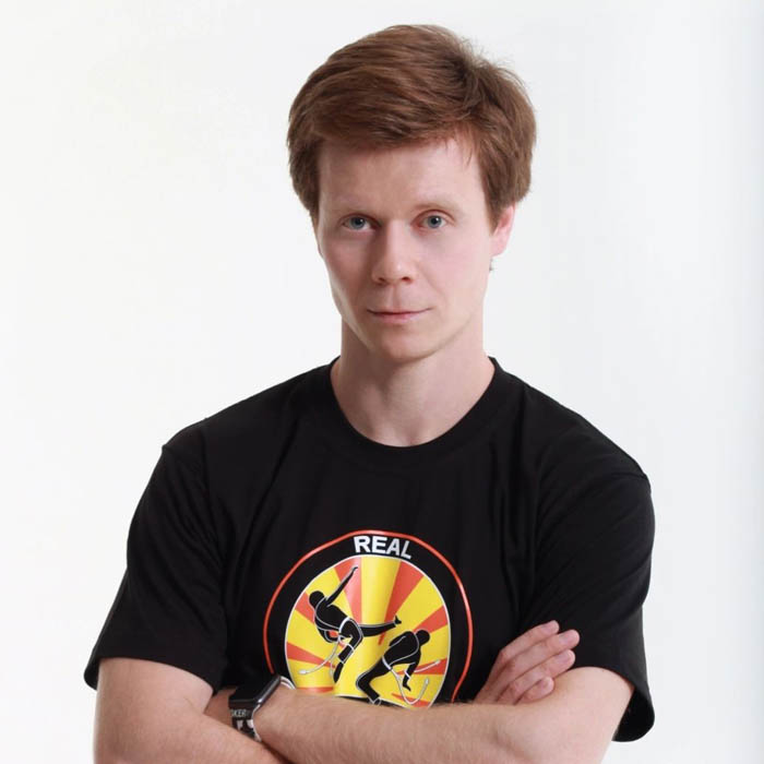 Дмитрий Макаревич