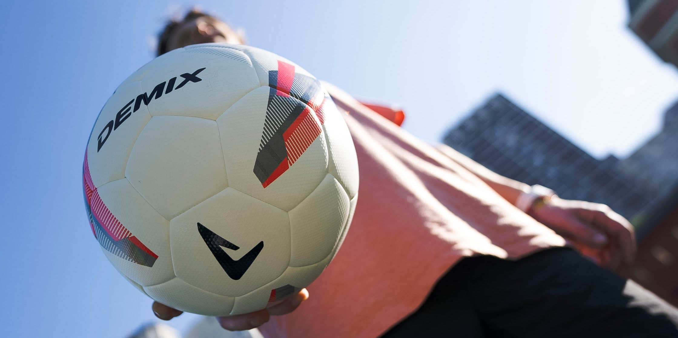 Цветочница «Футбольный мяч» - купить в Москве по выгодной цене от производителя