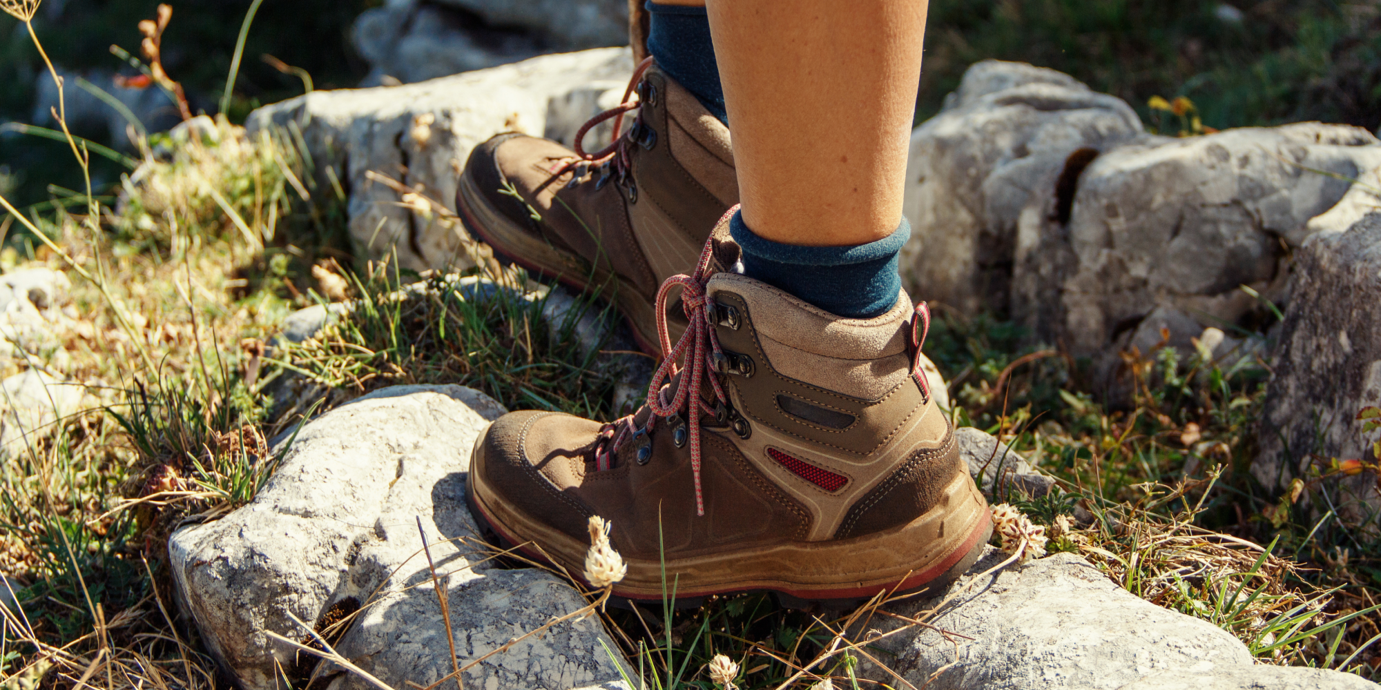 Как ухаживать за обувью для туризма и активного отдыха