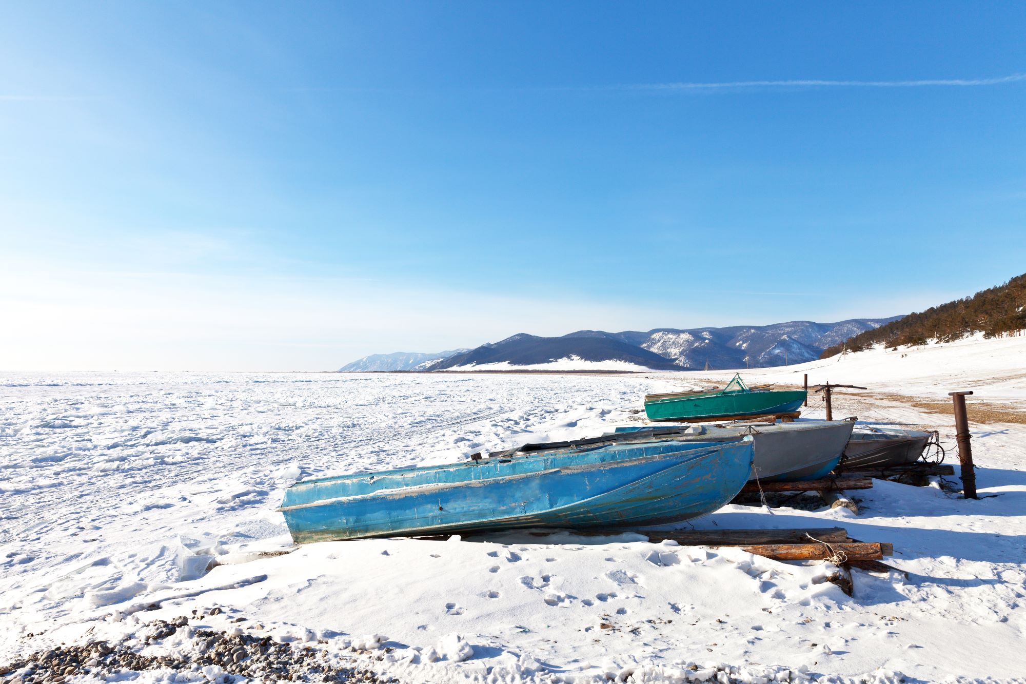 Зимняя рыбалка на Байкале