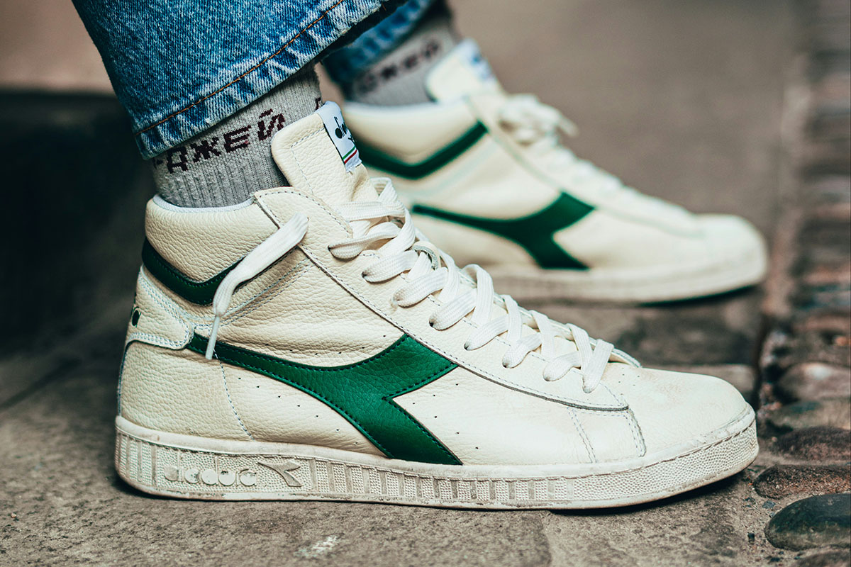 diadora