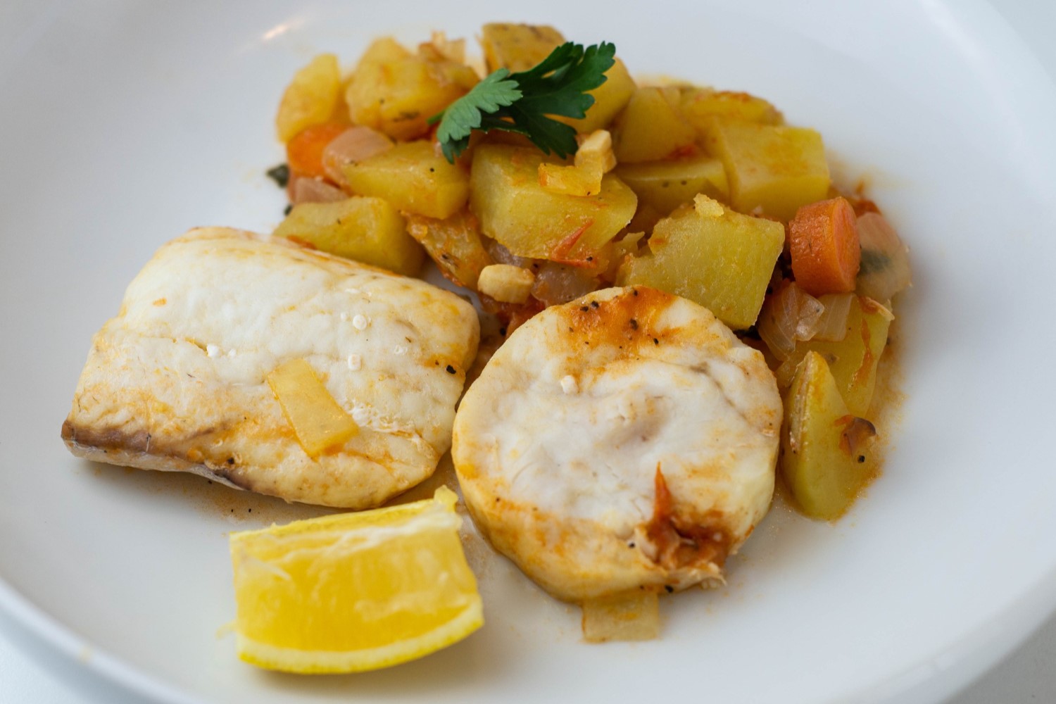 Картофель с минтаем