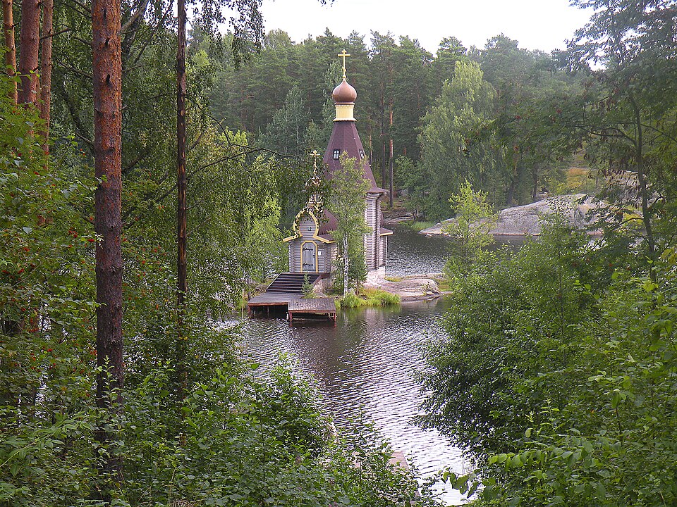 Церковь на воде