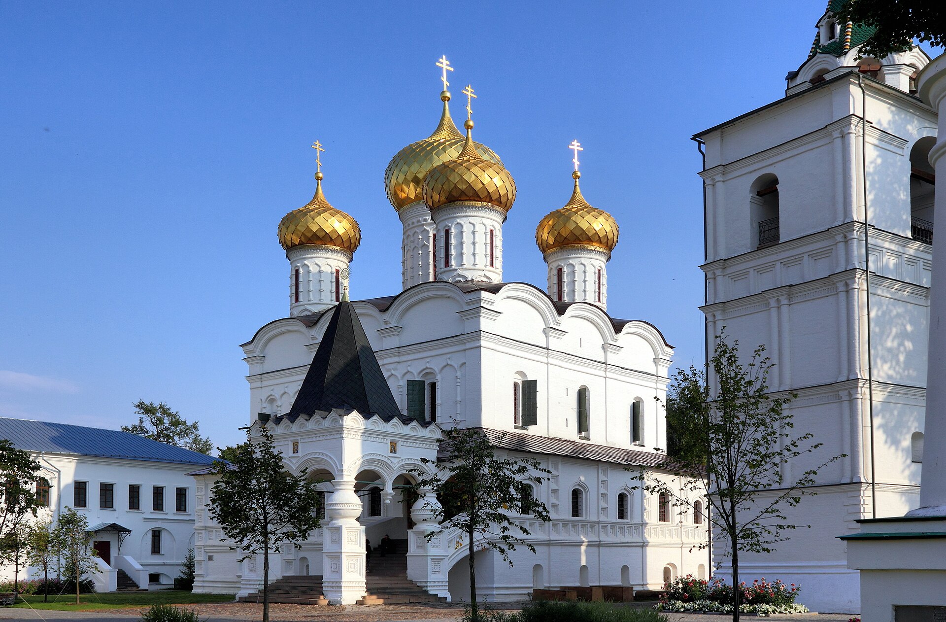 Кострома. Свято-Троицкий Ипатьевский монастырь.