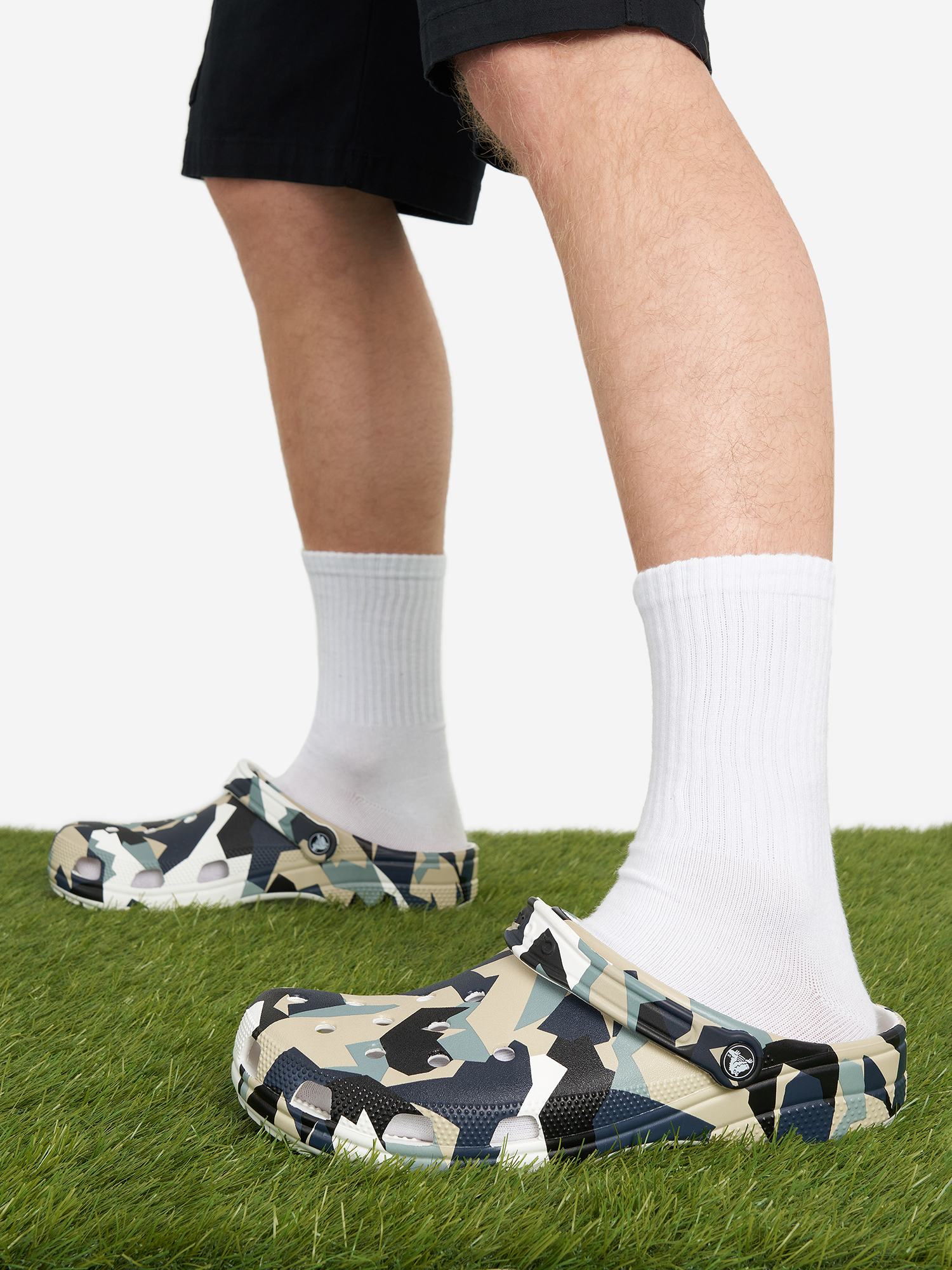 

Сабо мужские Crocs Geo Camo, Мультицвет