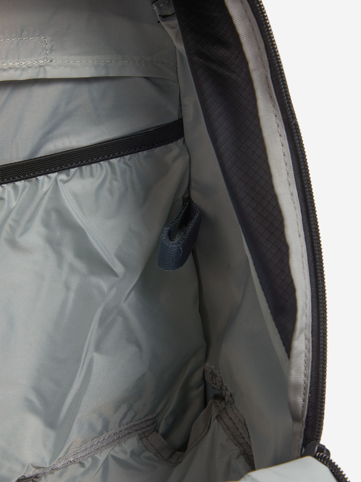 фото Рюкзак deuter updays 24 sl, серый