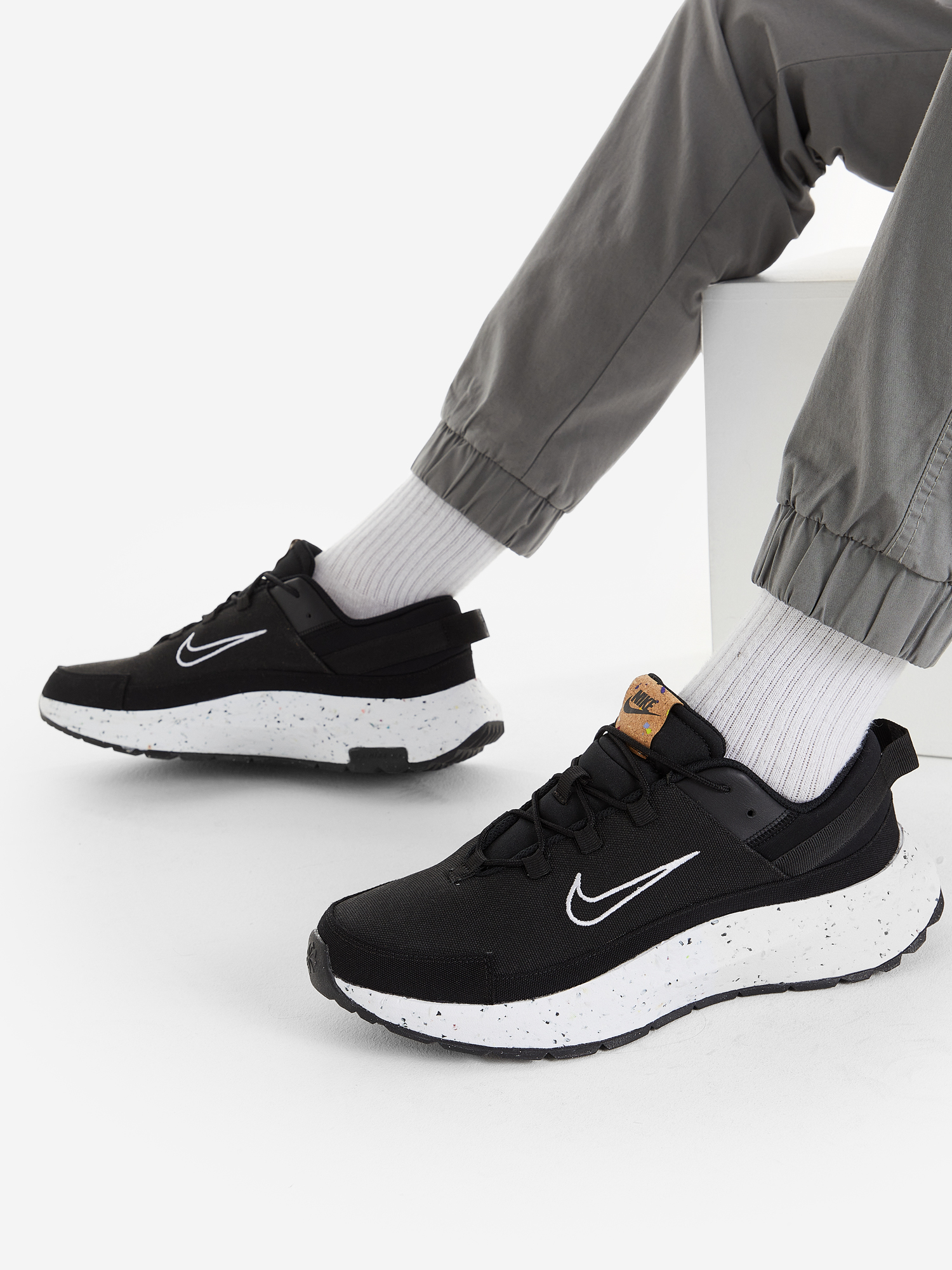 

Кроссовки мужские Nike Crater Remixa, Черный