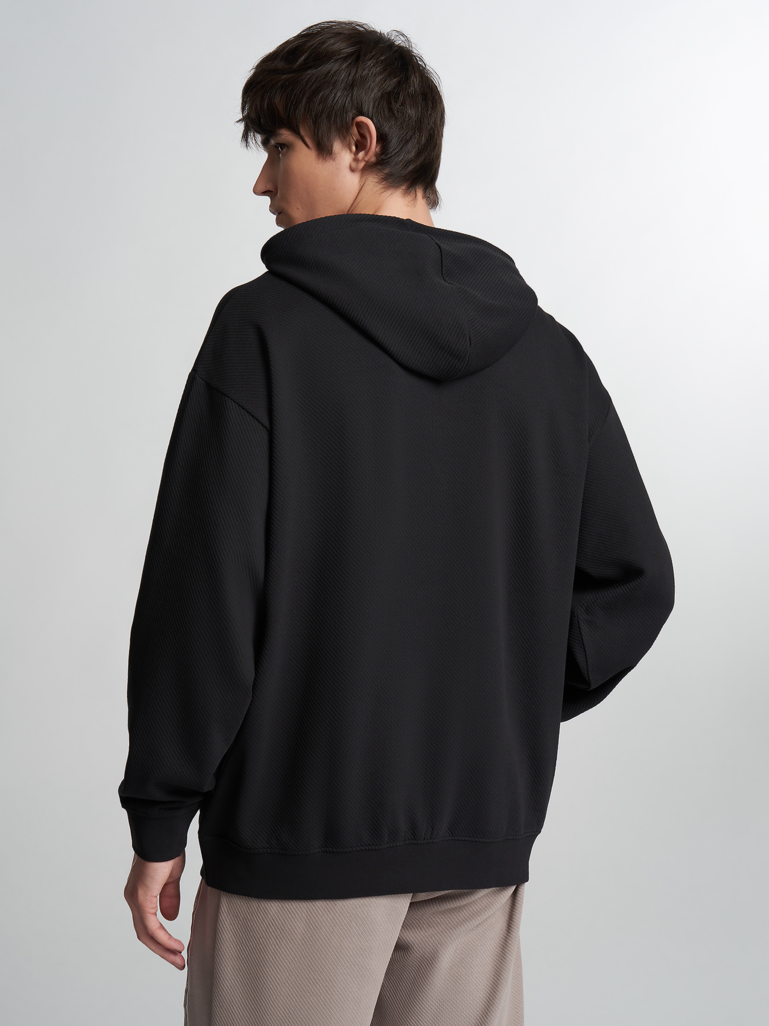 Худи мужское PUMA Essentials Elevated, Черный 3