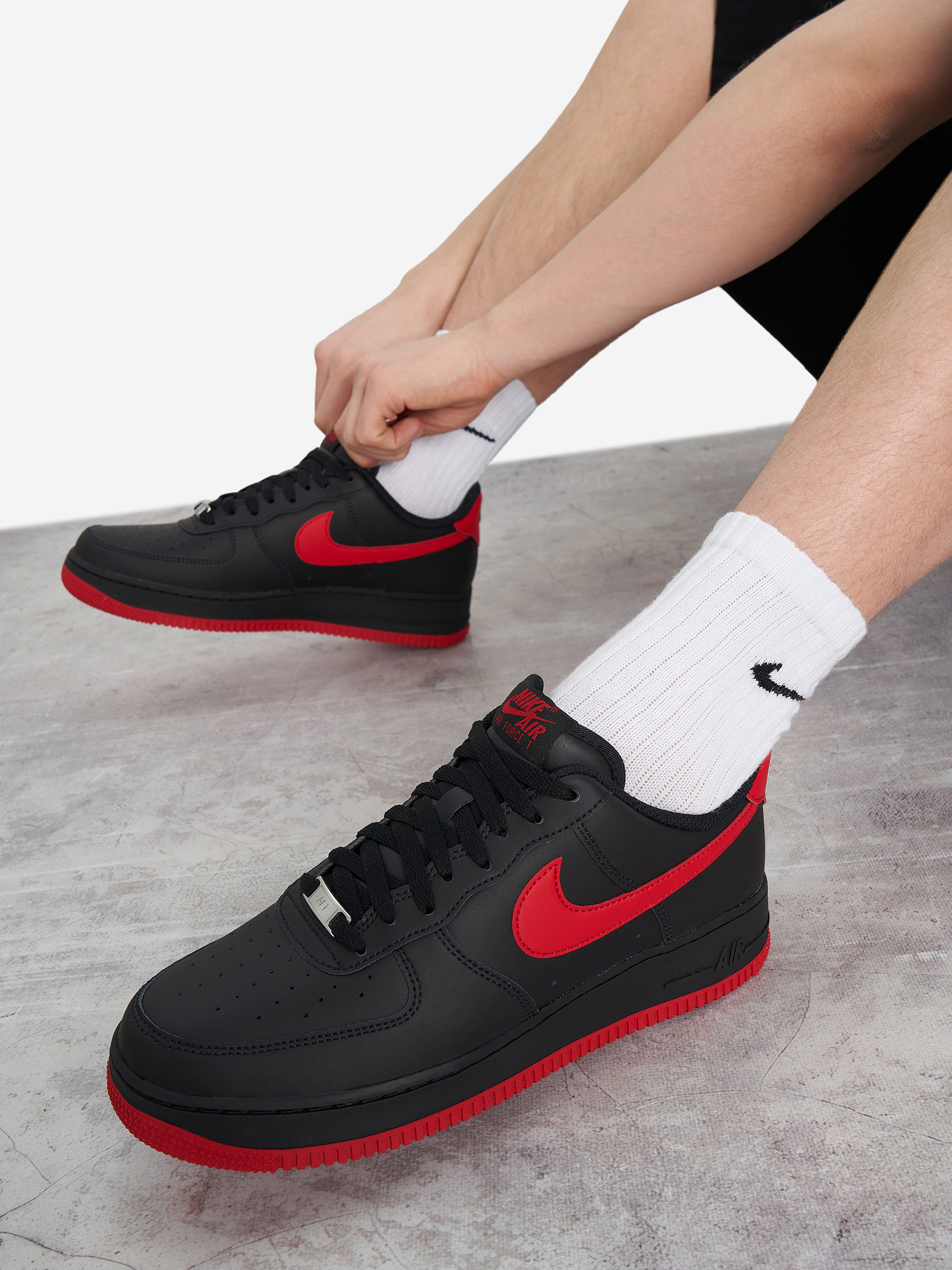 Кеды мужские Nike Nike Air Force 1 '07, Черный