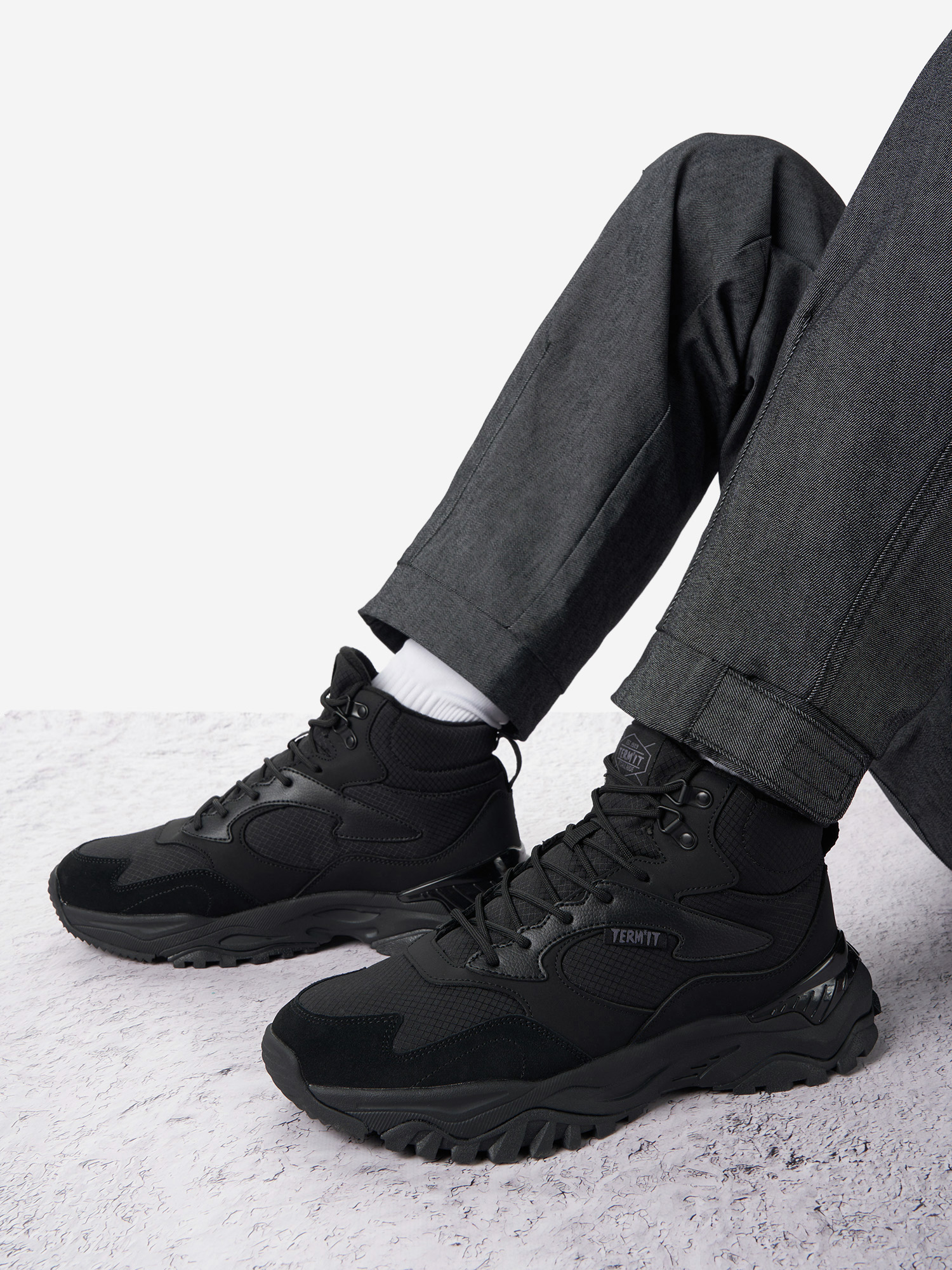 

Кроссовки утепленные мужские Termit City Rock Mid, Черный