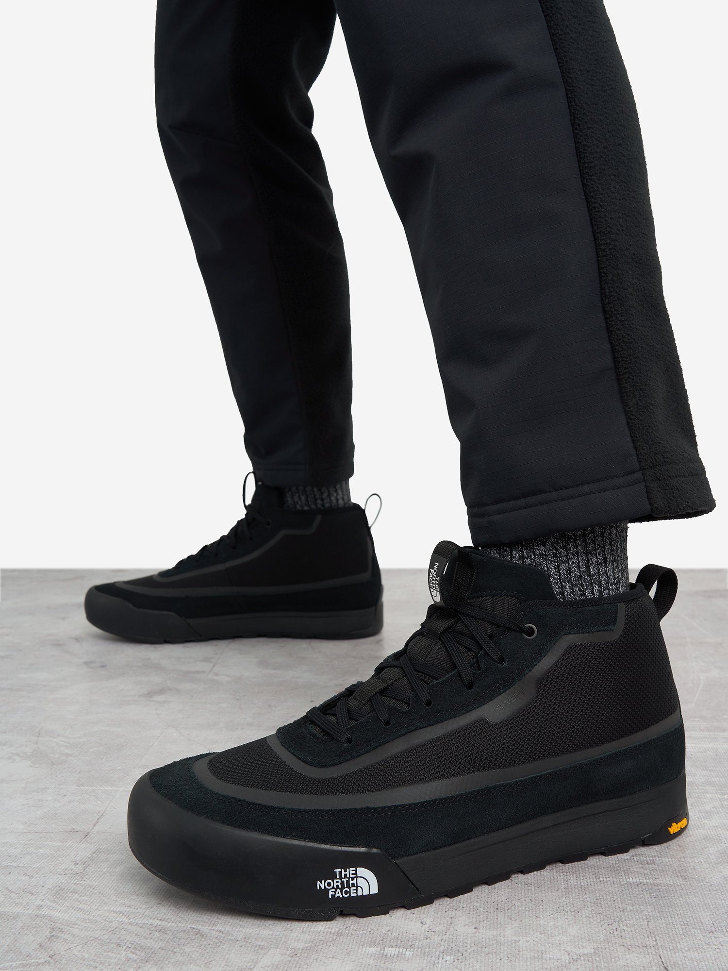 

Ботинки утепленные мужские The North Face Clyffe Mid Insulated Wp, Черный