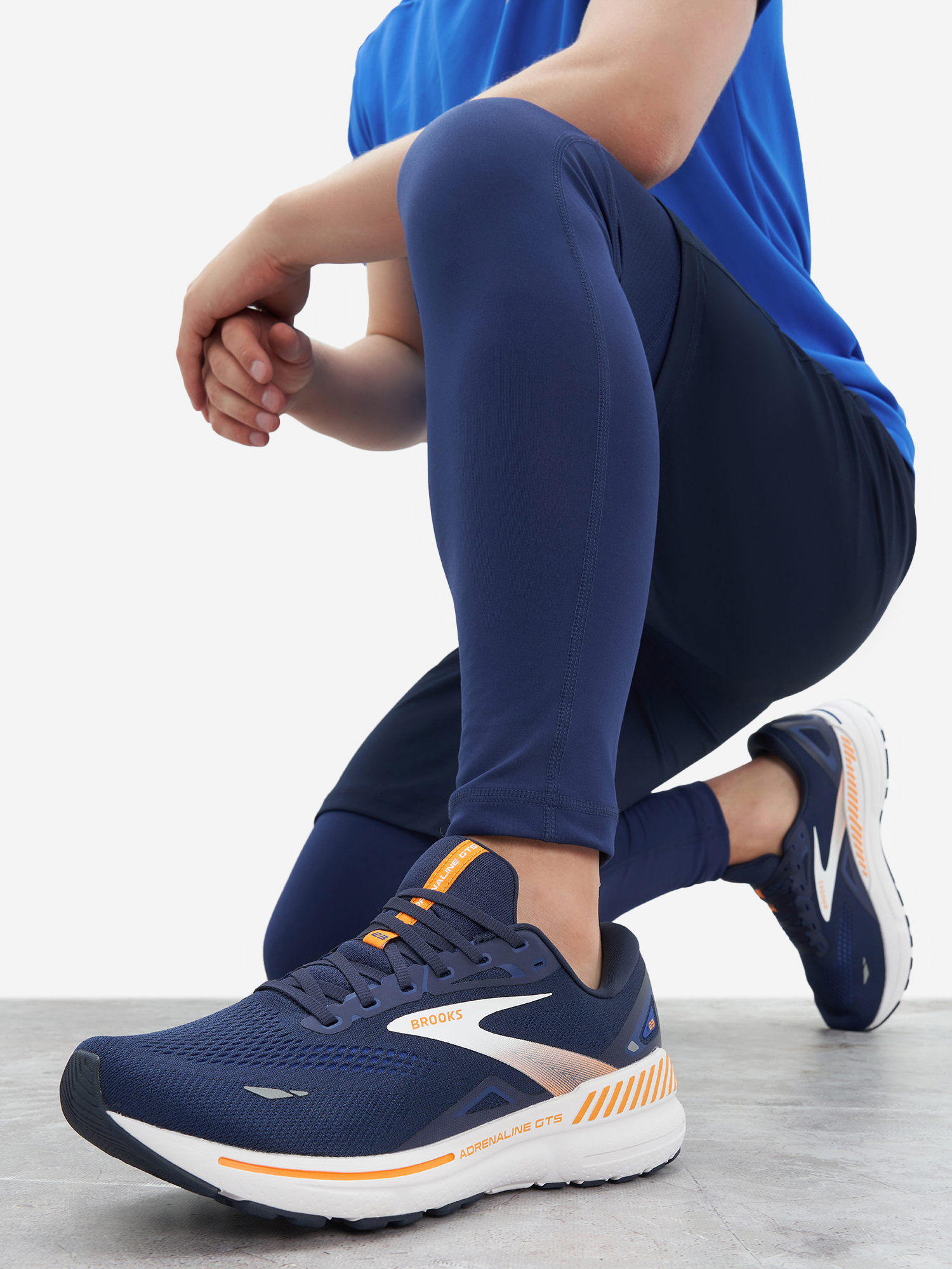 

Кроссовки мужские Brooks Adrenaline GTS 23, Синий