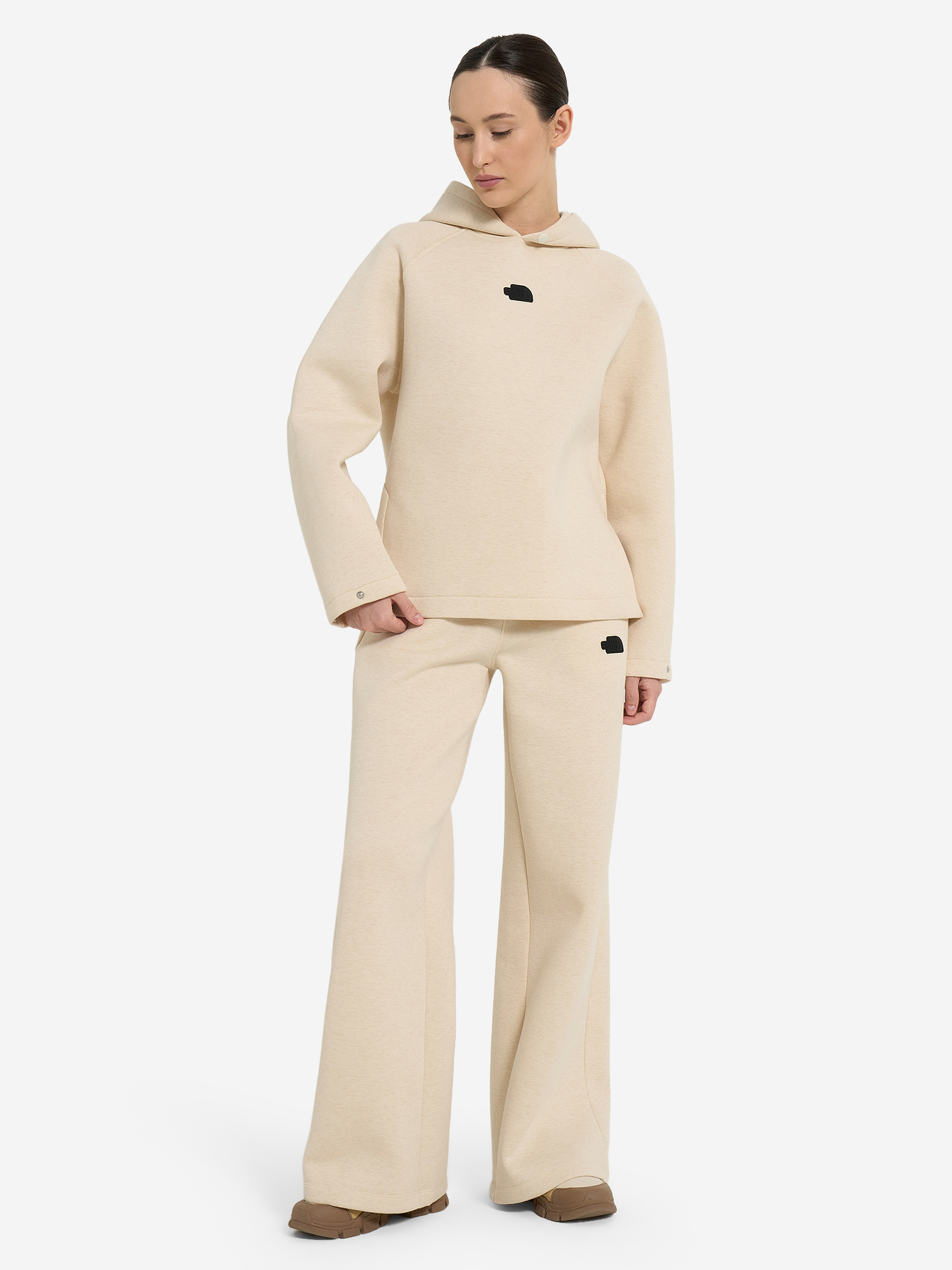 фото Худи женское the north face relaxed, бежевый