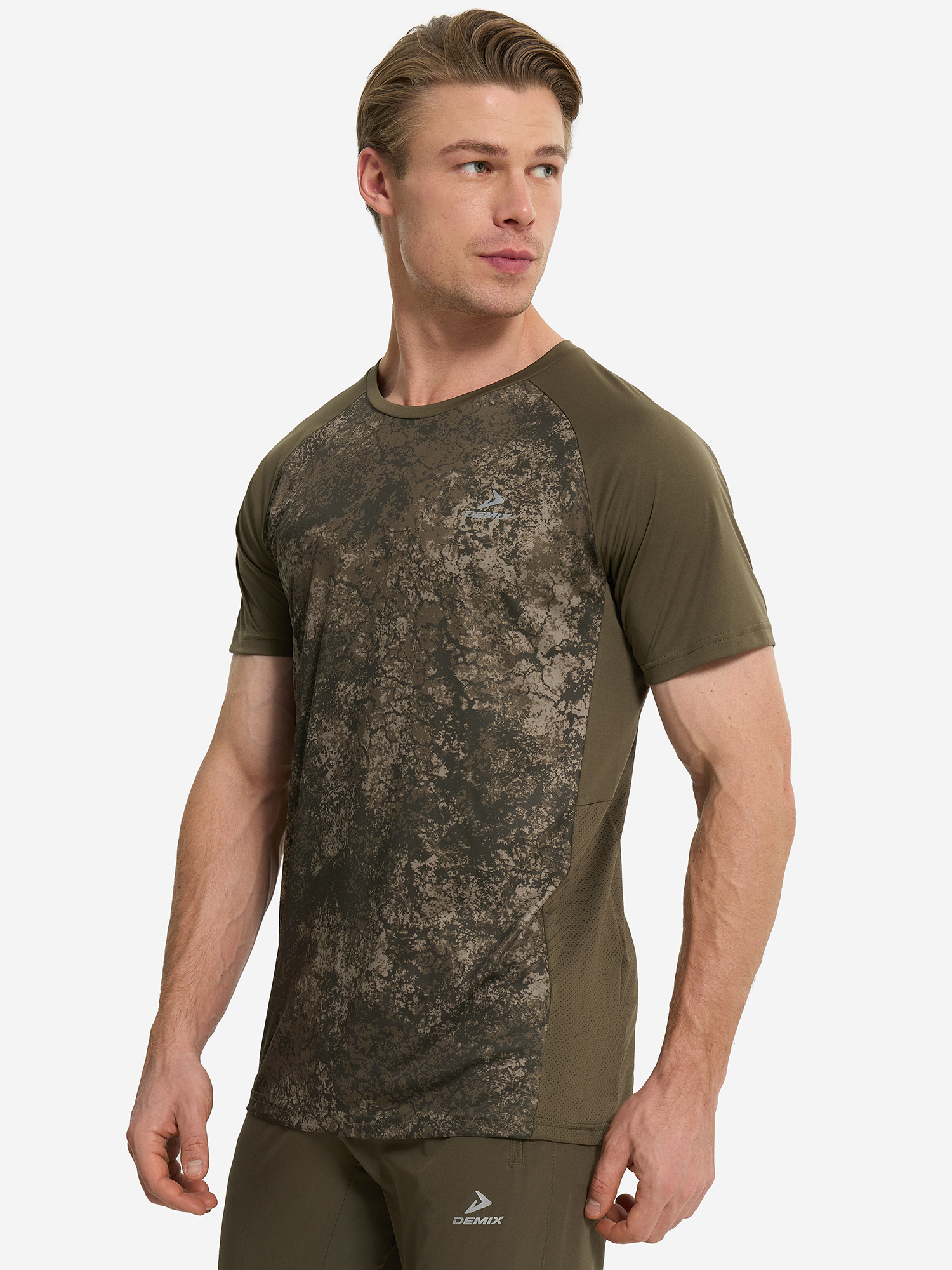 Изображение товара Мужская футболка Demix Running Trail для бега и тренировок Изображение товара Мужская футболка Demix Running Trail для бега и тренировок