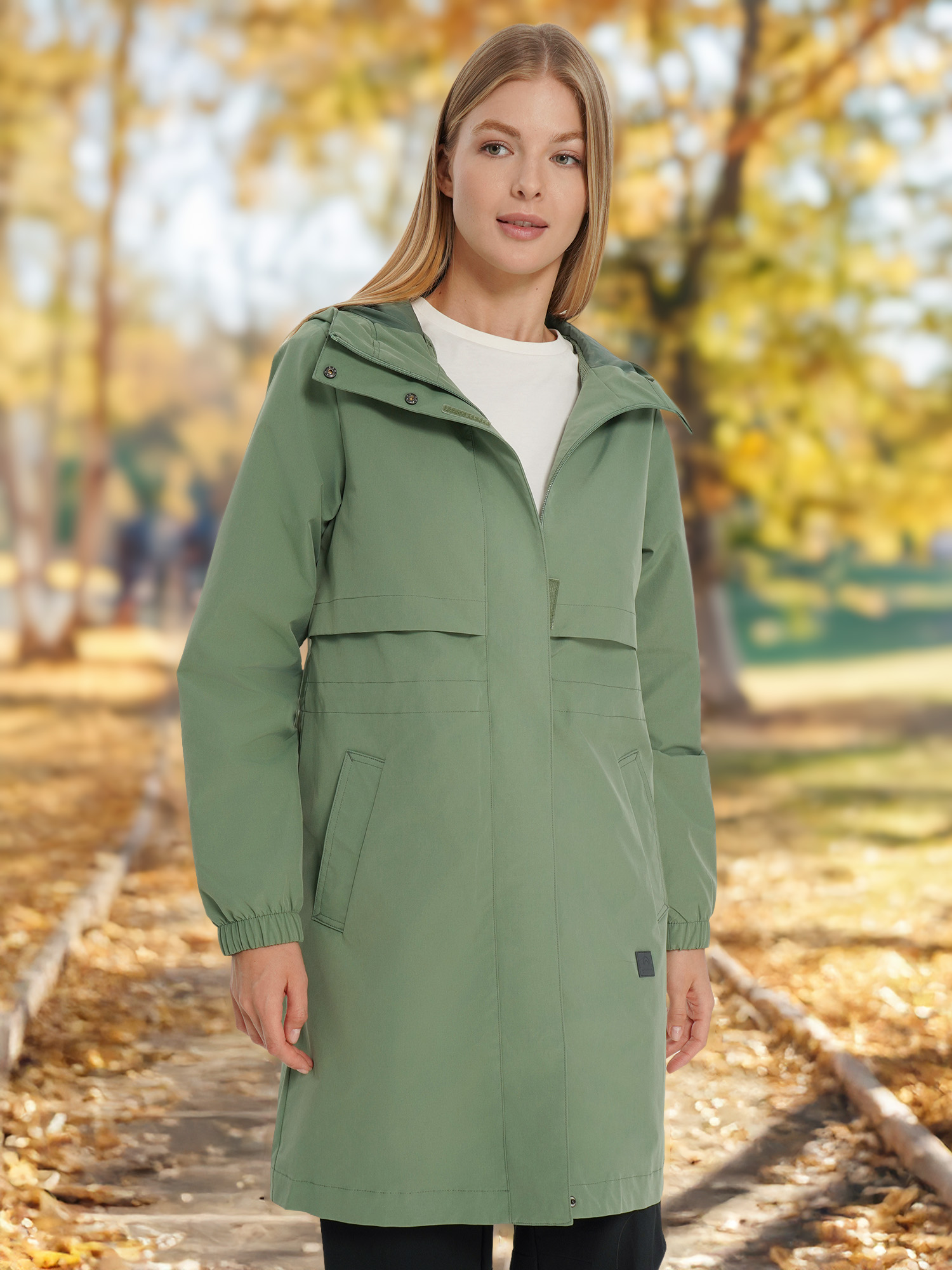 Изображение товара Женская демисезонная ветровка Outventure для путешествий, ветрозащитная