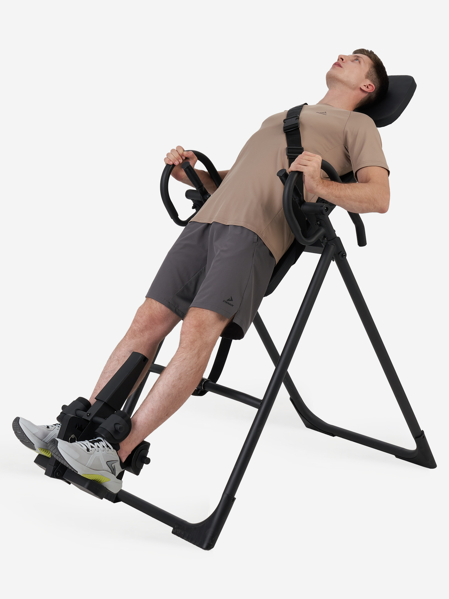 

Инверсионный стол Torneo, Черный