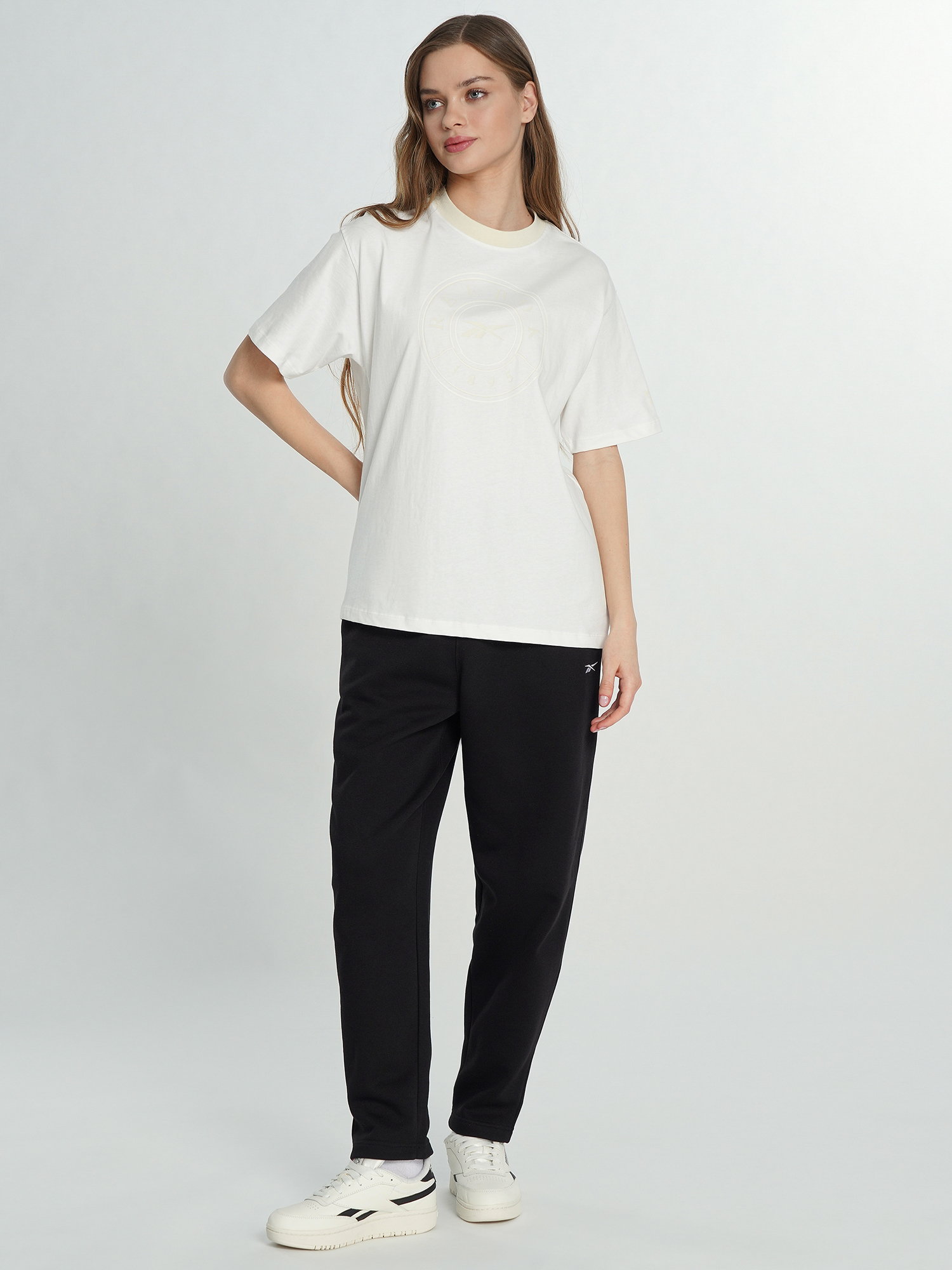 Футболка женская Reebok Lawn Club, Бежевый 4