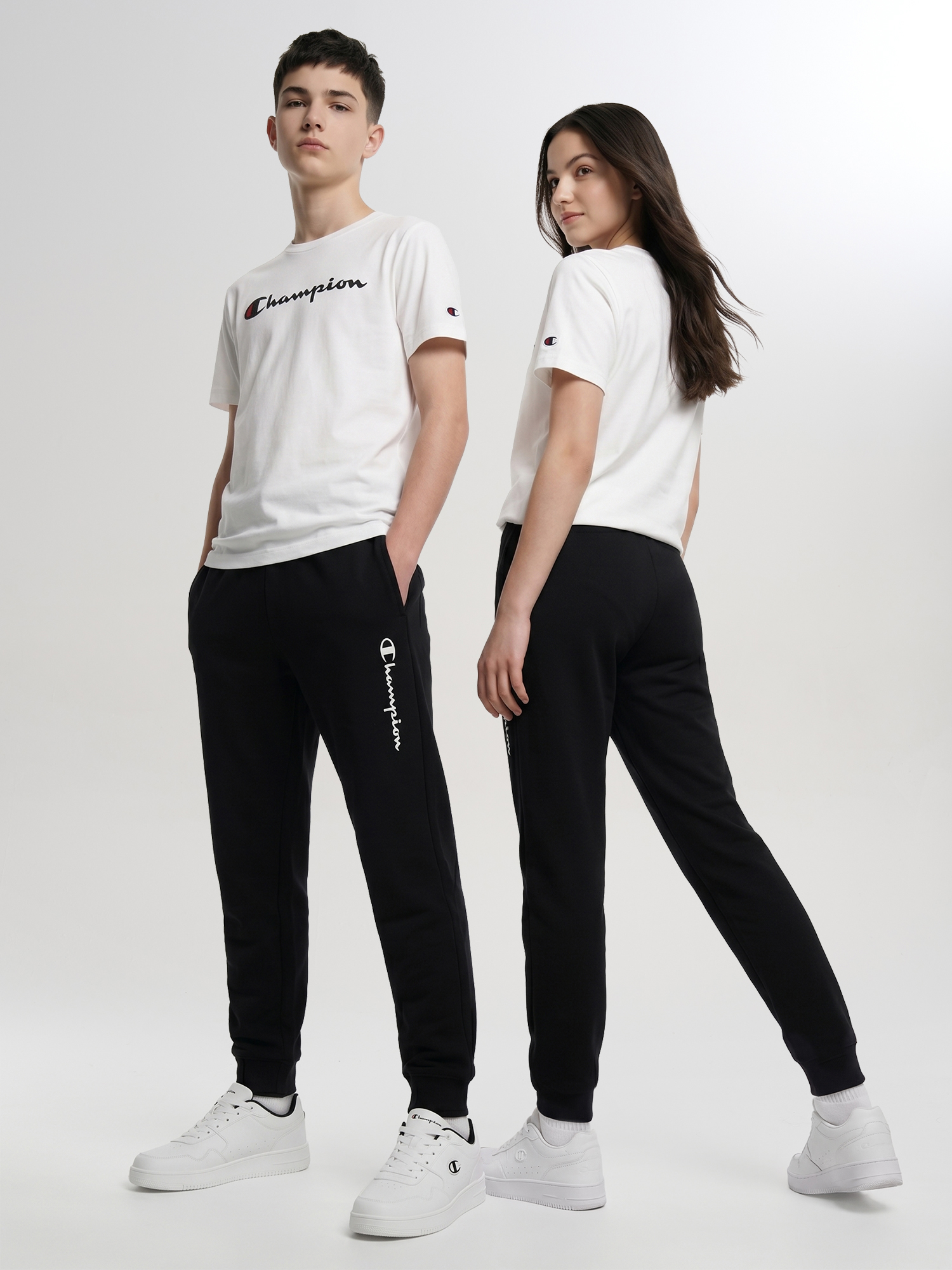 Изображение товара Брюки для мальчиков Champion джоггеры с карманами и регулируемым поясом