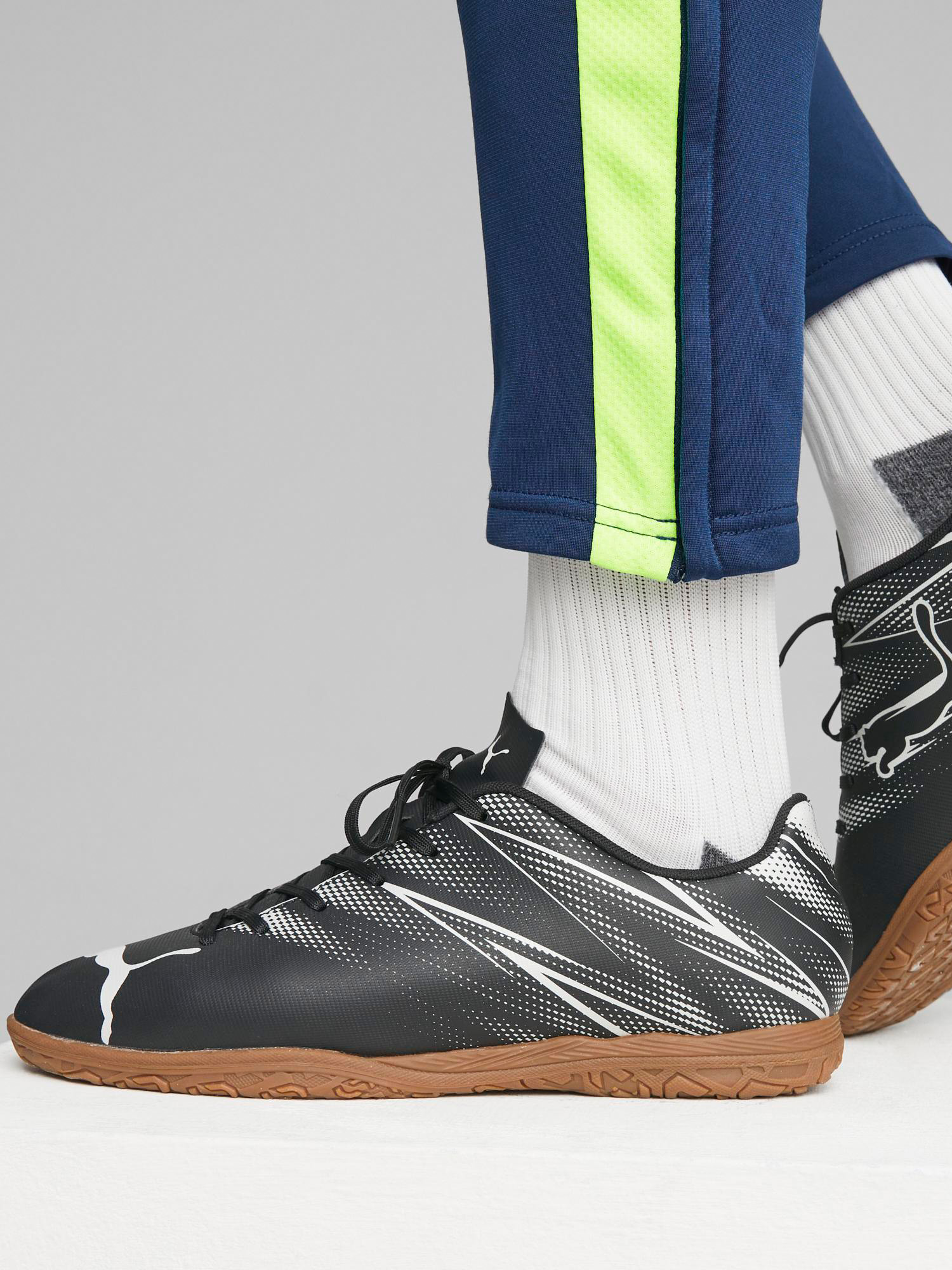 Бутсы PUMA Attacanto It, черный, арт. 18092