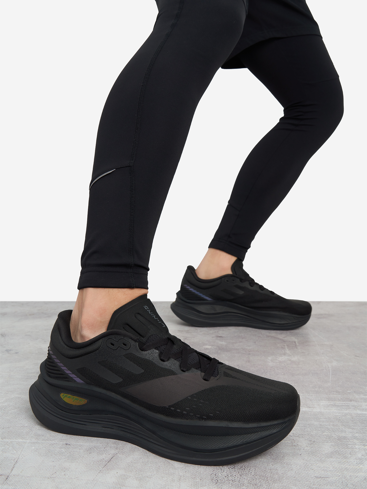 Кроссовки мужские Li-Ning Yueying 5 Pro, черный, арт. 25251