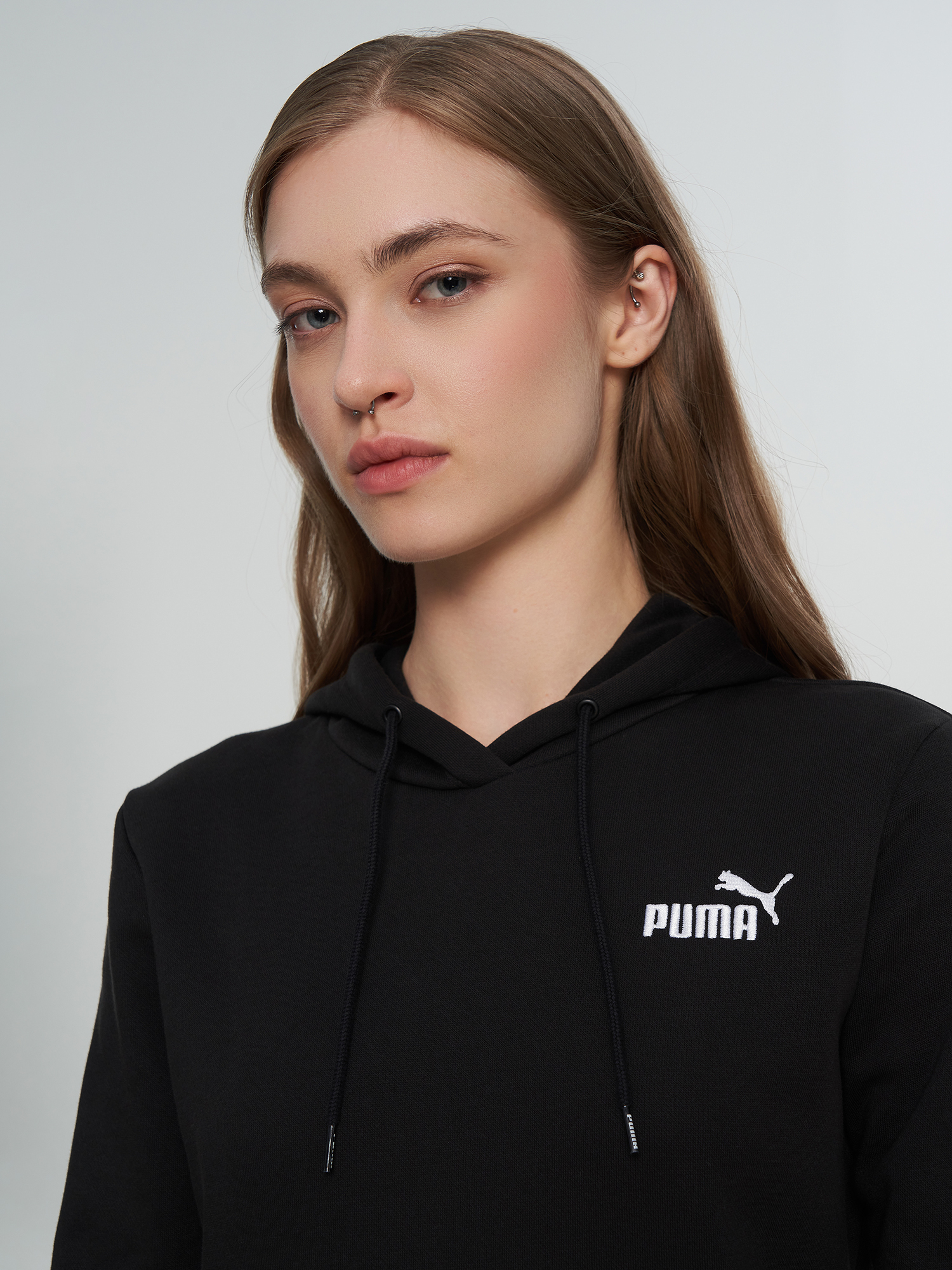 Худи женское PUMA ESS+ Embroidery, Черный 5