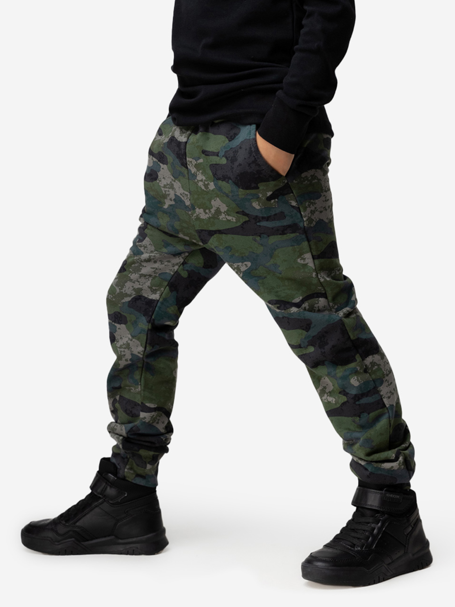 Изображение товара Спортивные брюки bodo для детей из футера трехнитка петля, всесезонные