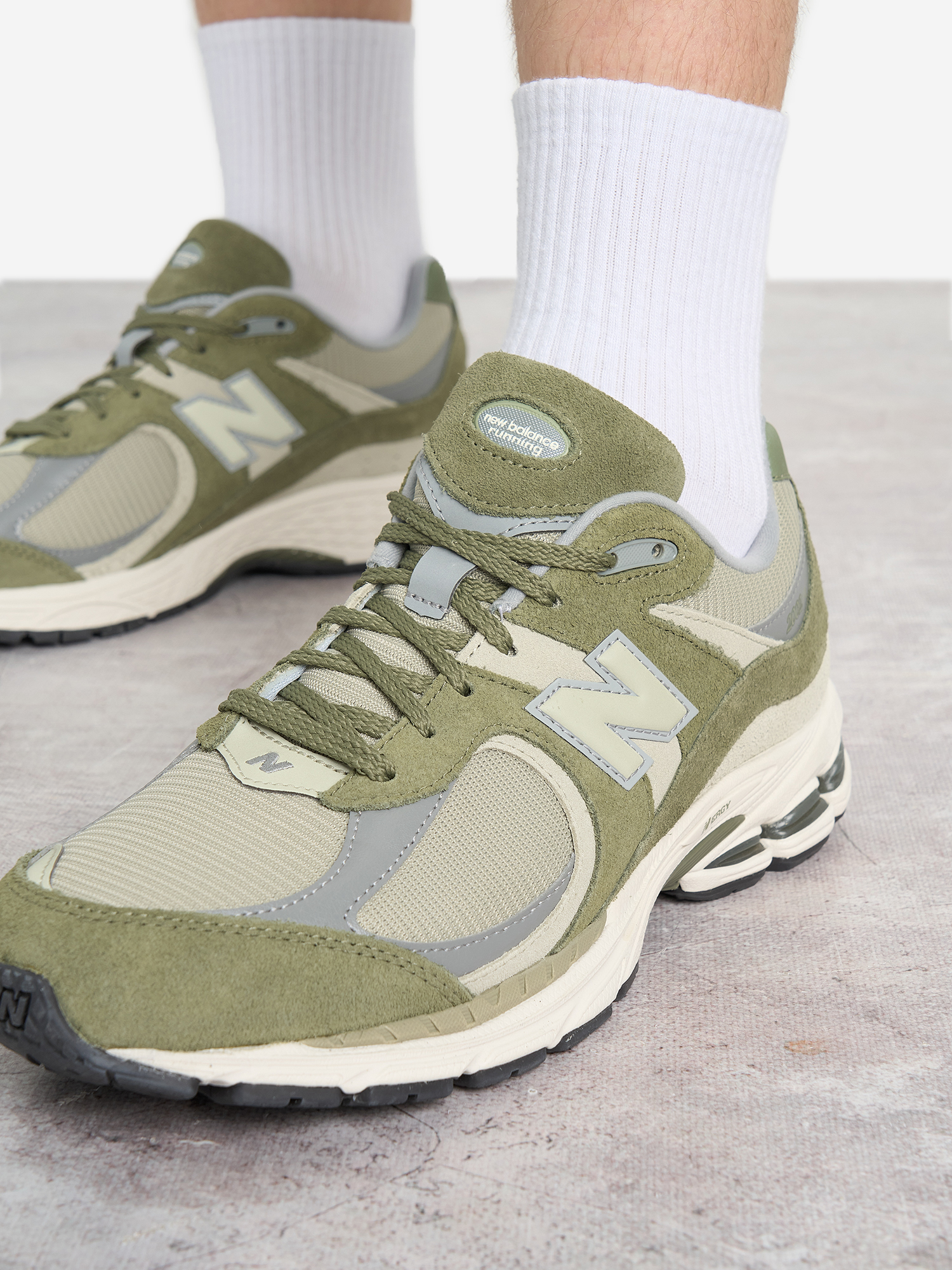 фото Кроссовки мужские new balance 2002 r, зеленый