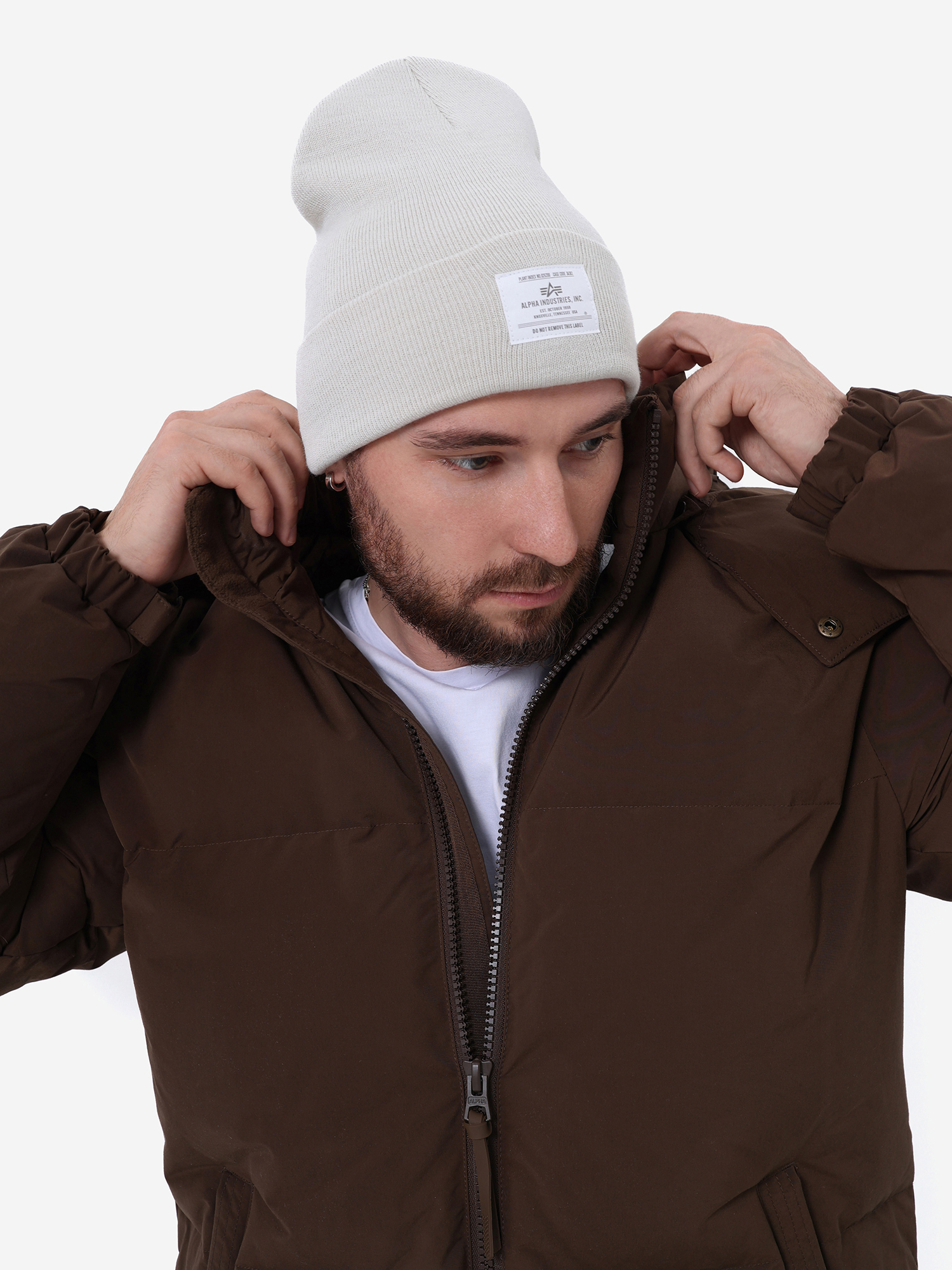 Изображение товара Шапка Essential Beanie Alpha Industries, Слоновая кость