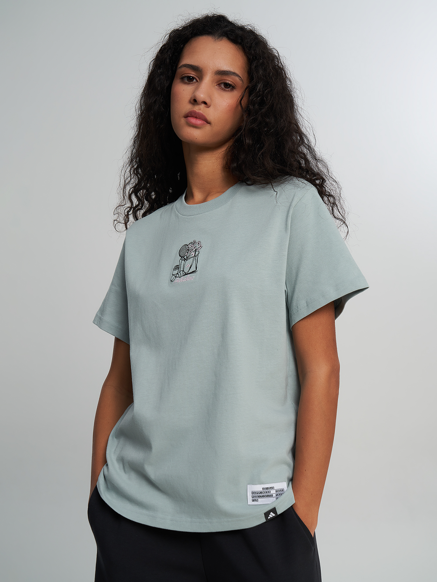 

Футболка женская Adidas, Зеленый