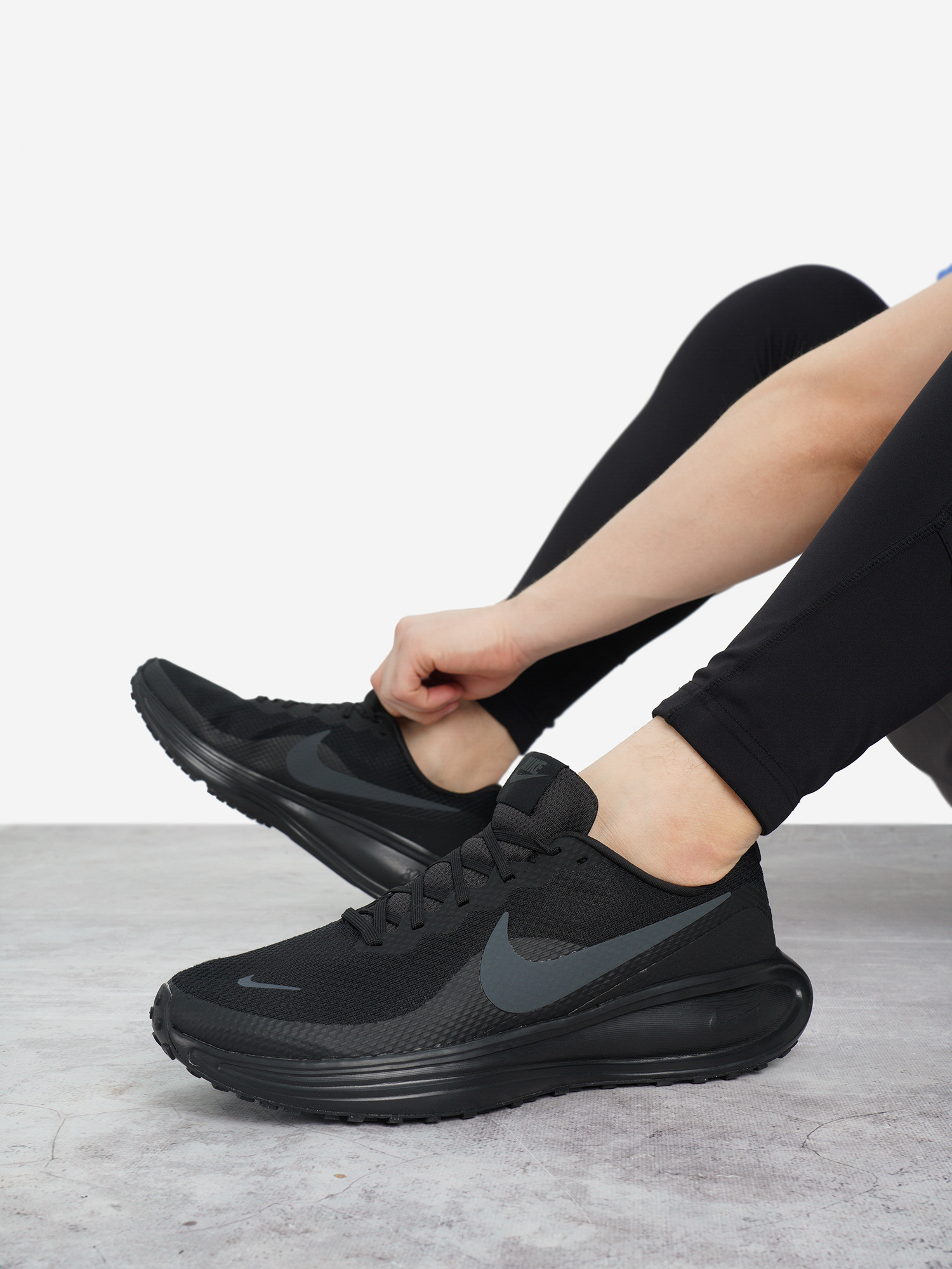 Кроссовки Nike Revolution 8, черный, арт. hj9198