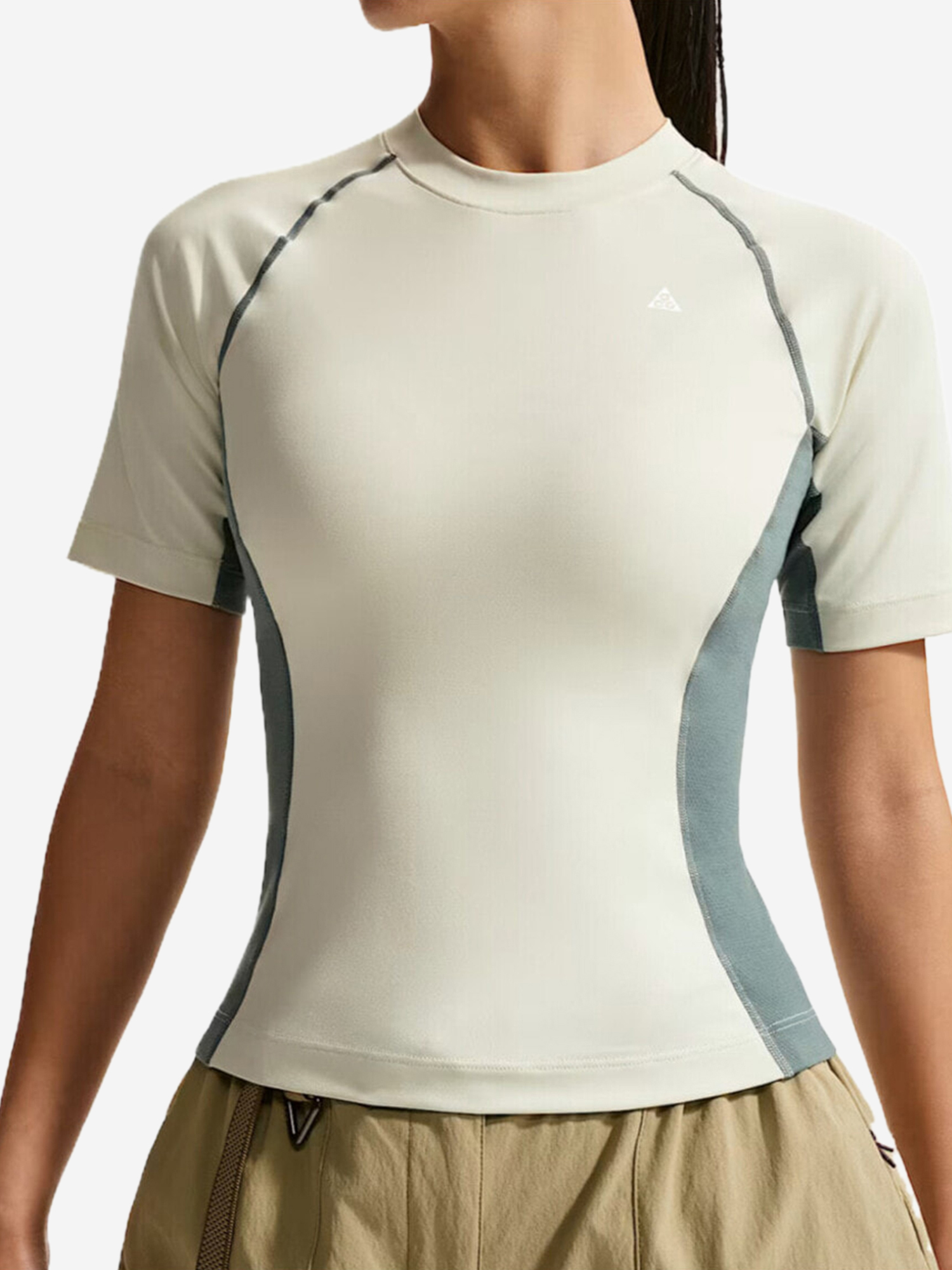 Изображение товара Футболка женская Nike "Wildsee" Dri-FIT Изображение товара Футболка женская Nike "Wildsee" Dri-FIT