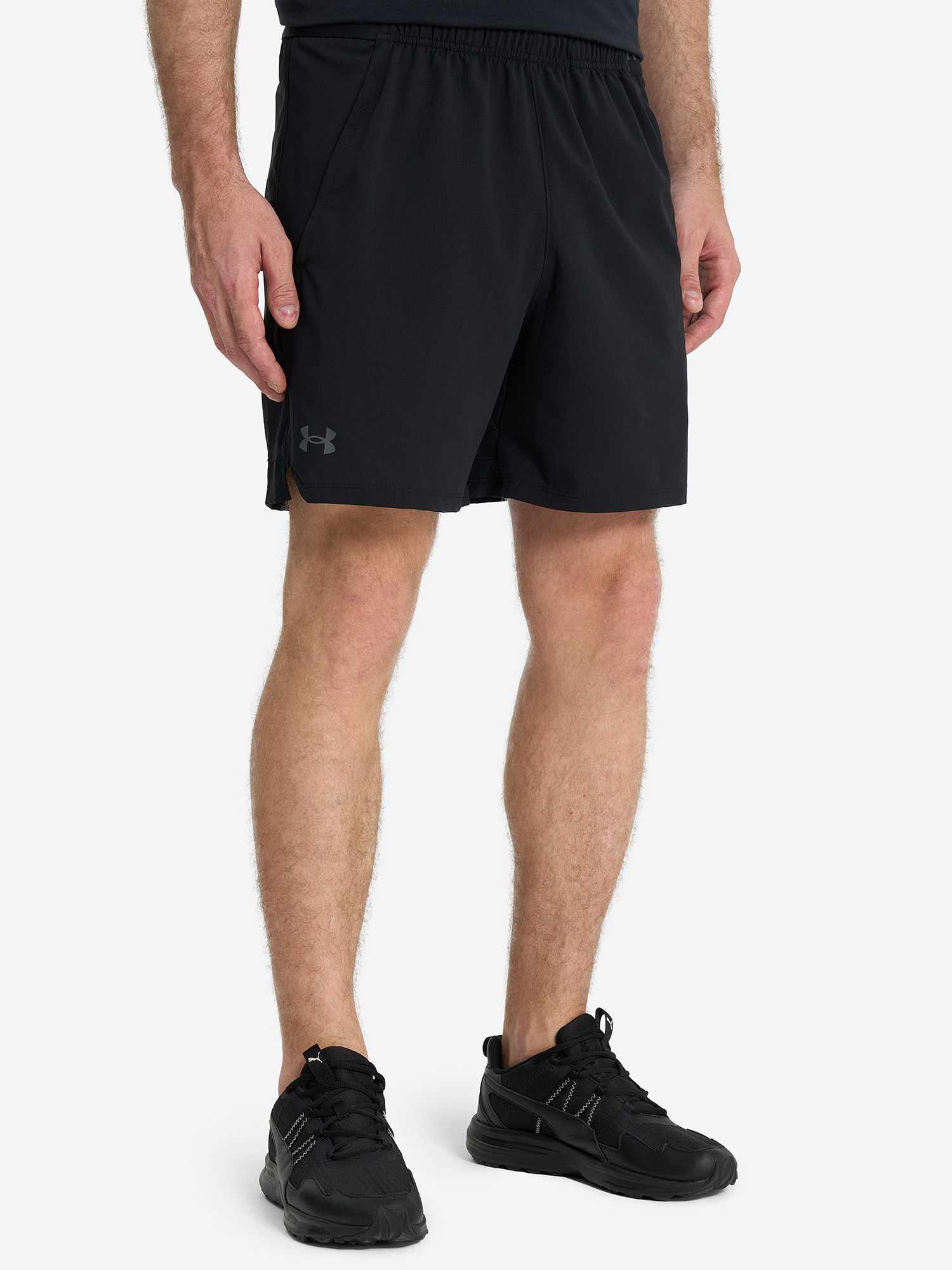 Шорты мужские Under Armour Woven, Черный 1373718U0F-001, размер RUS 50-52