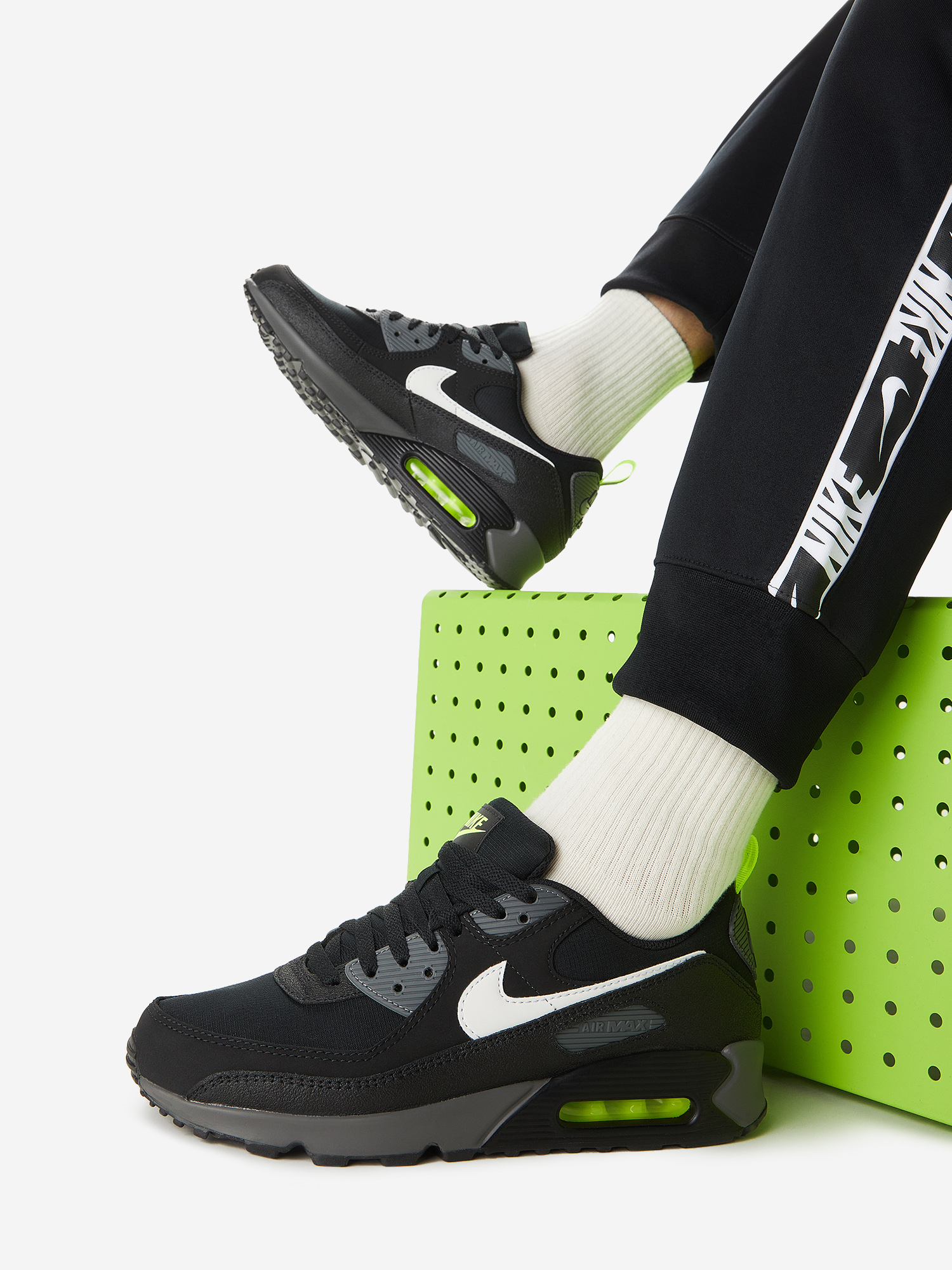 

Кроссовки мужские Nike Air Max 90, Черный
