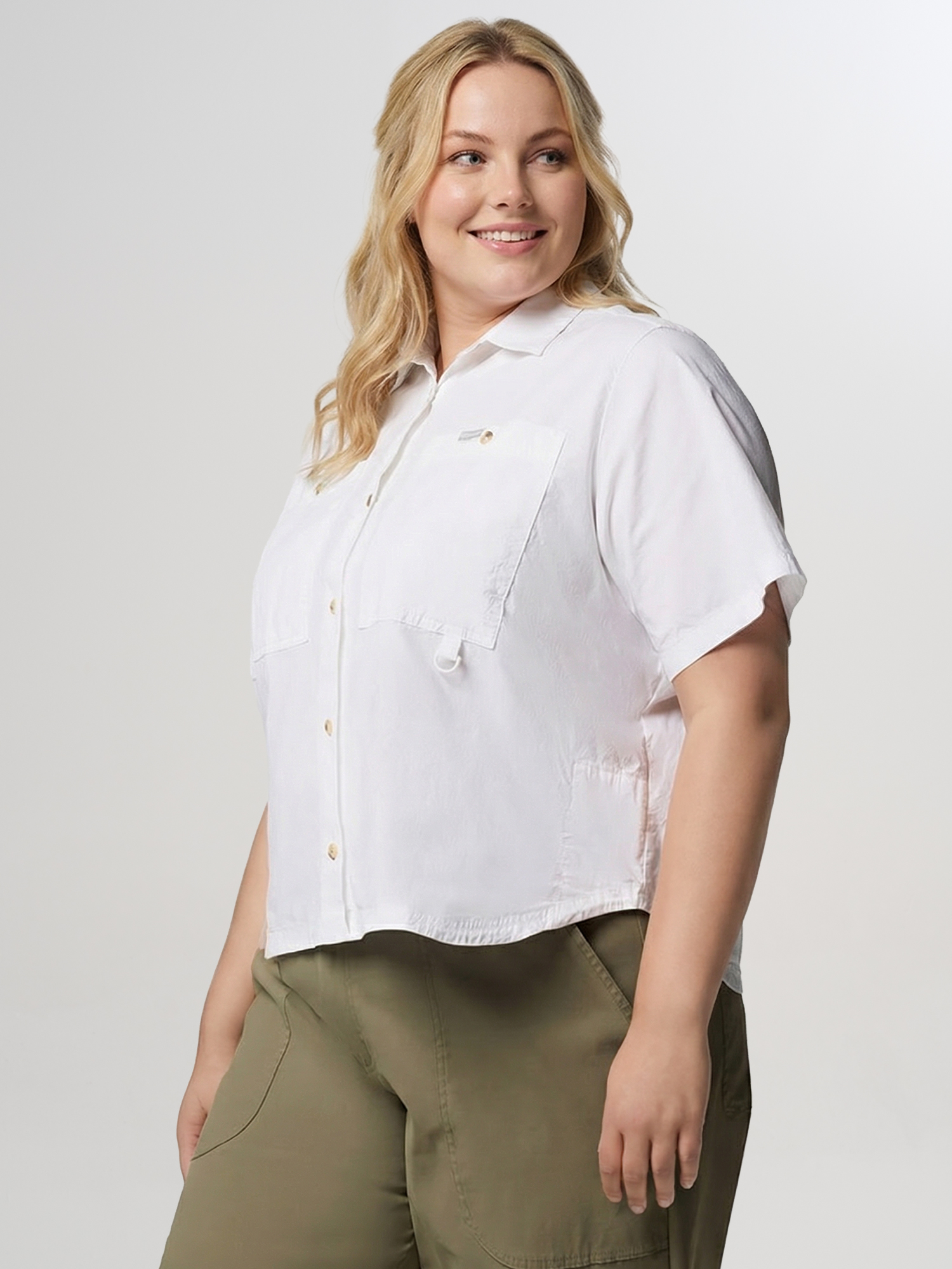 Изображение товара Женская рубашка Columbia с коротким рукавом и вентиляцией для активного отдыха