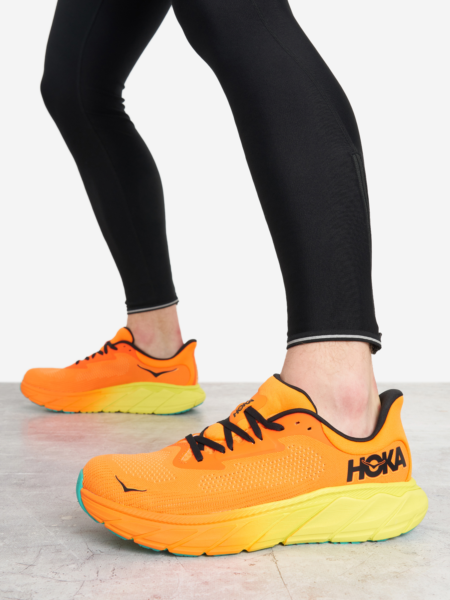 Кроссовки мужские Hoka One One Arahi 7, Оранжевый