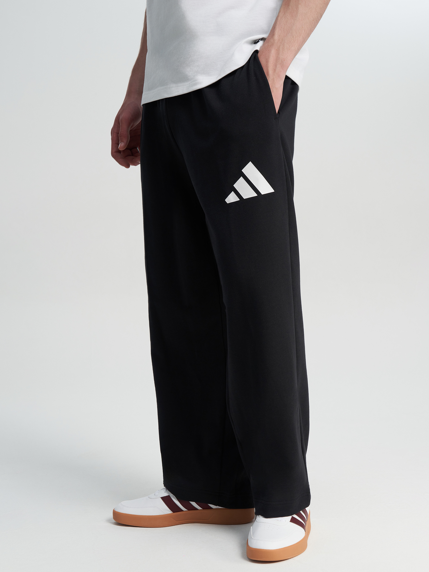 Изображение товара Мужские спортивные брюки adidas с прямым силуэтом лето