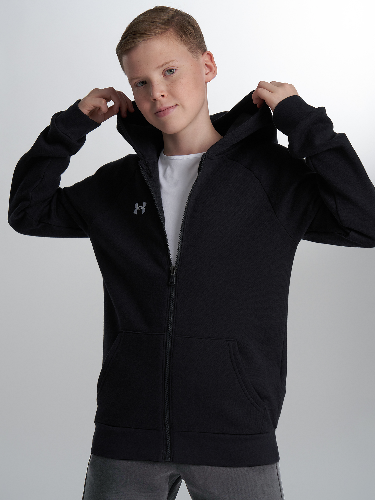 Толстовка Under Armour Rival Fleece FZ, черный, арт. 1379794U0F-001