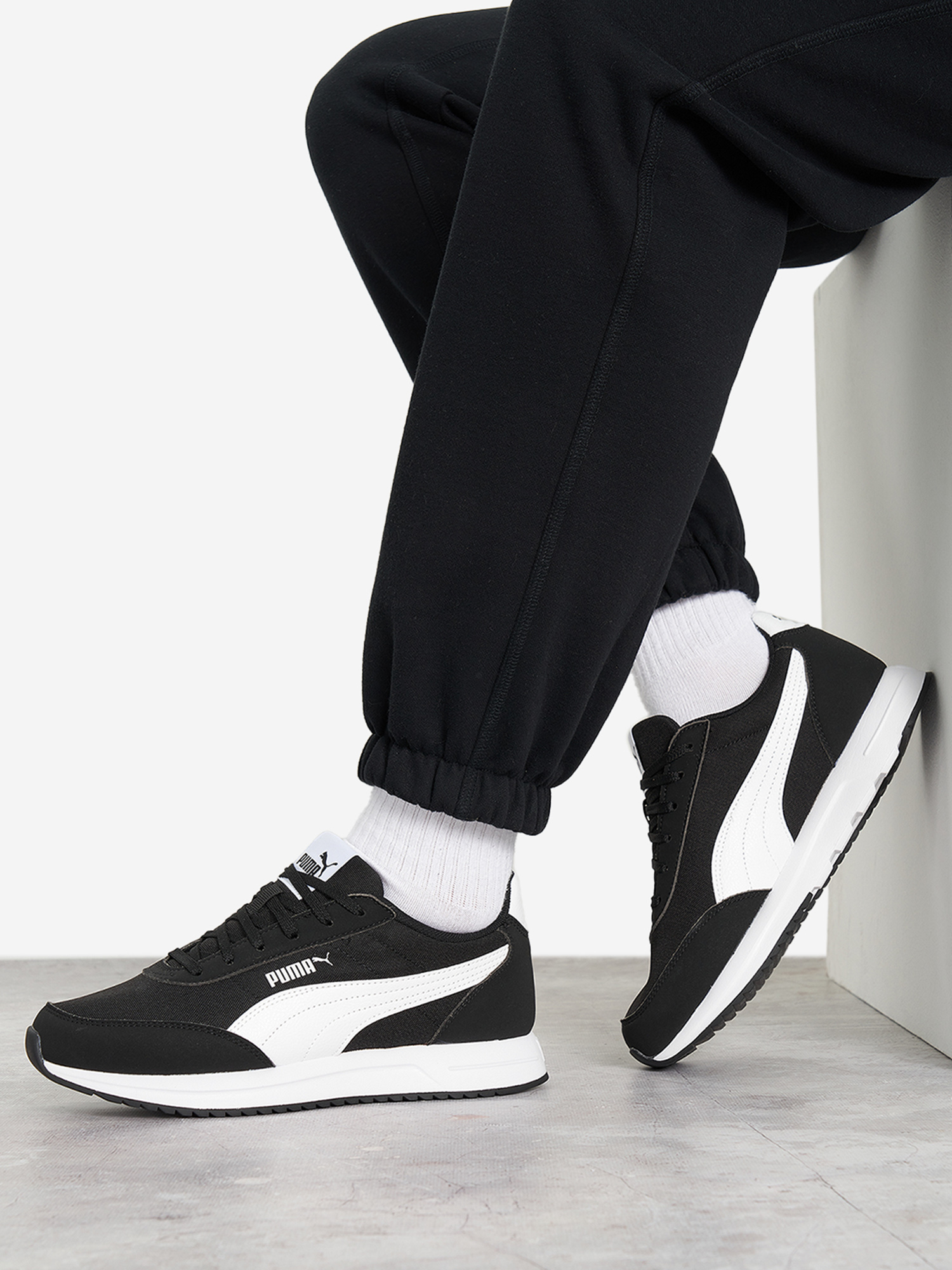 

Кроссовки женские PUMA R78 Lightwind, Черный