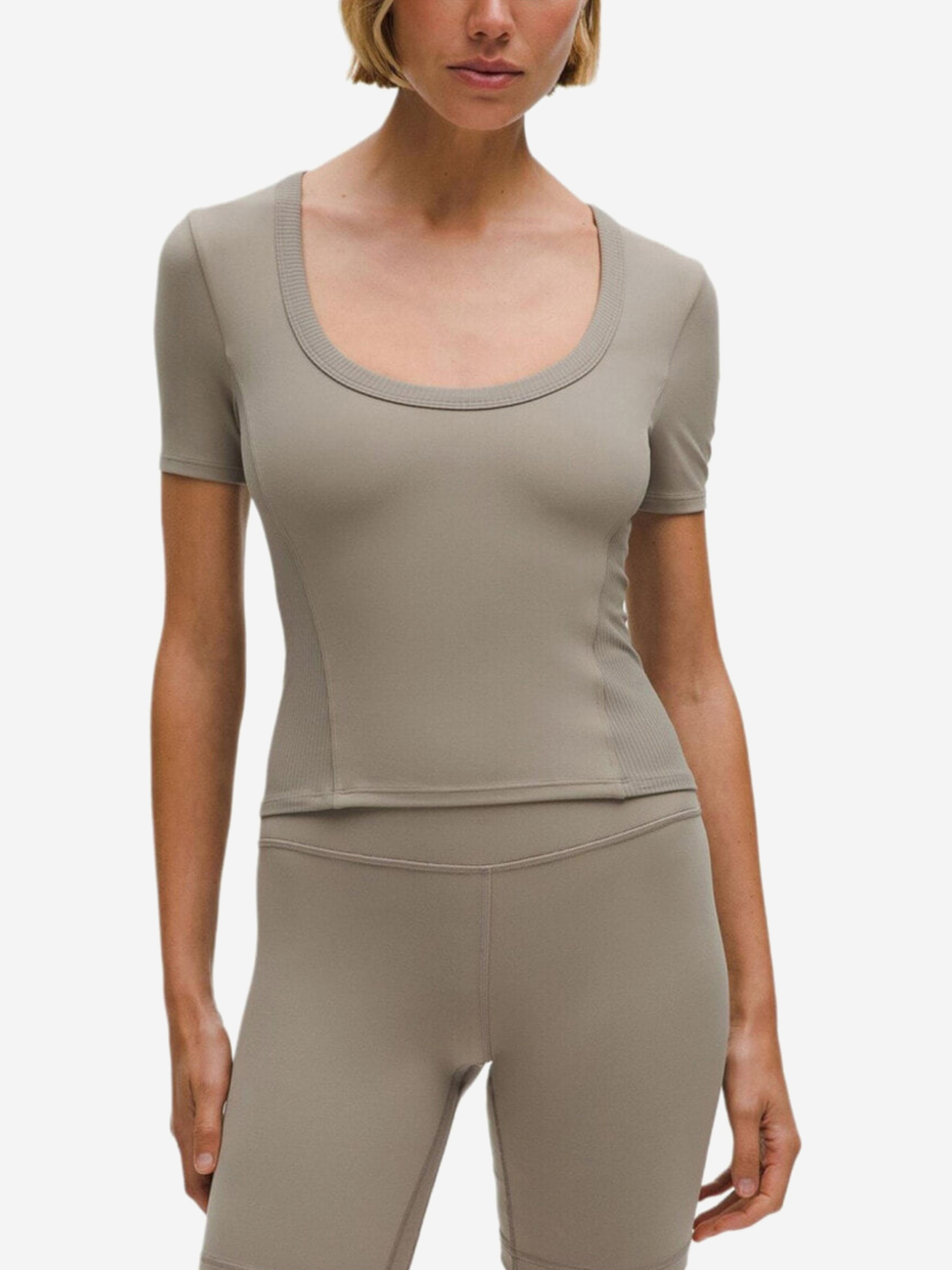 Изображение товара Топ Lululemon спортивный стиль женский хлопково-нейлоновый с лайкрой