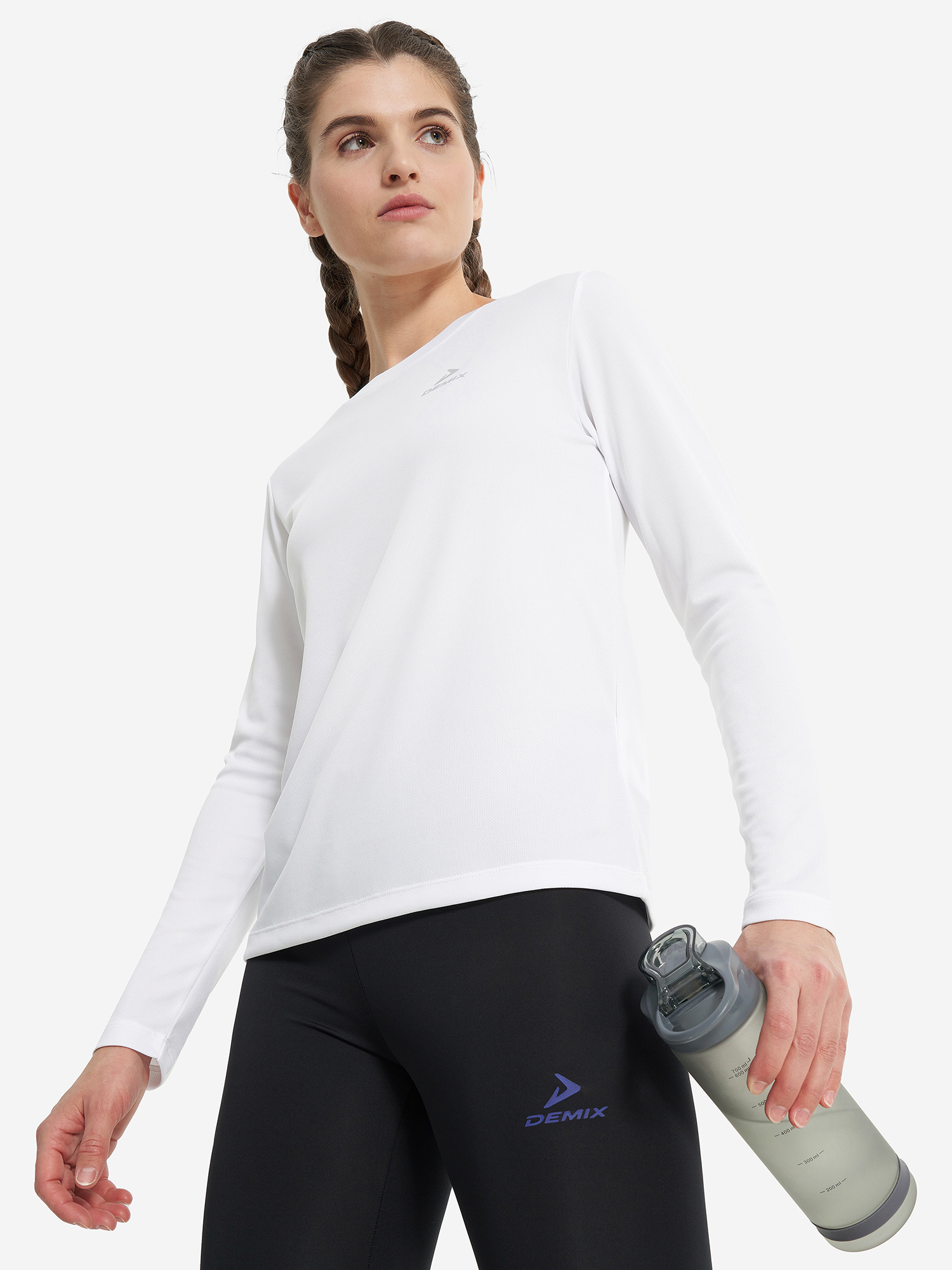 Изображение товара Женский спортивный лонгслив Demix с технологиями влаговыведения и светоотражающими деталями