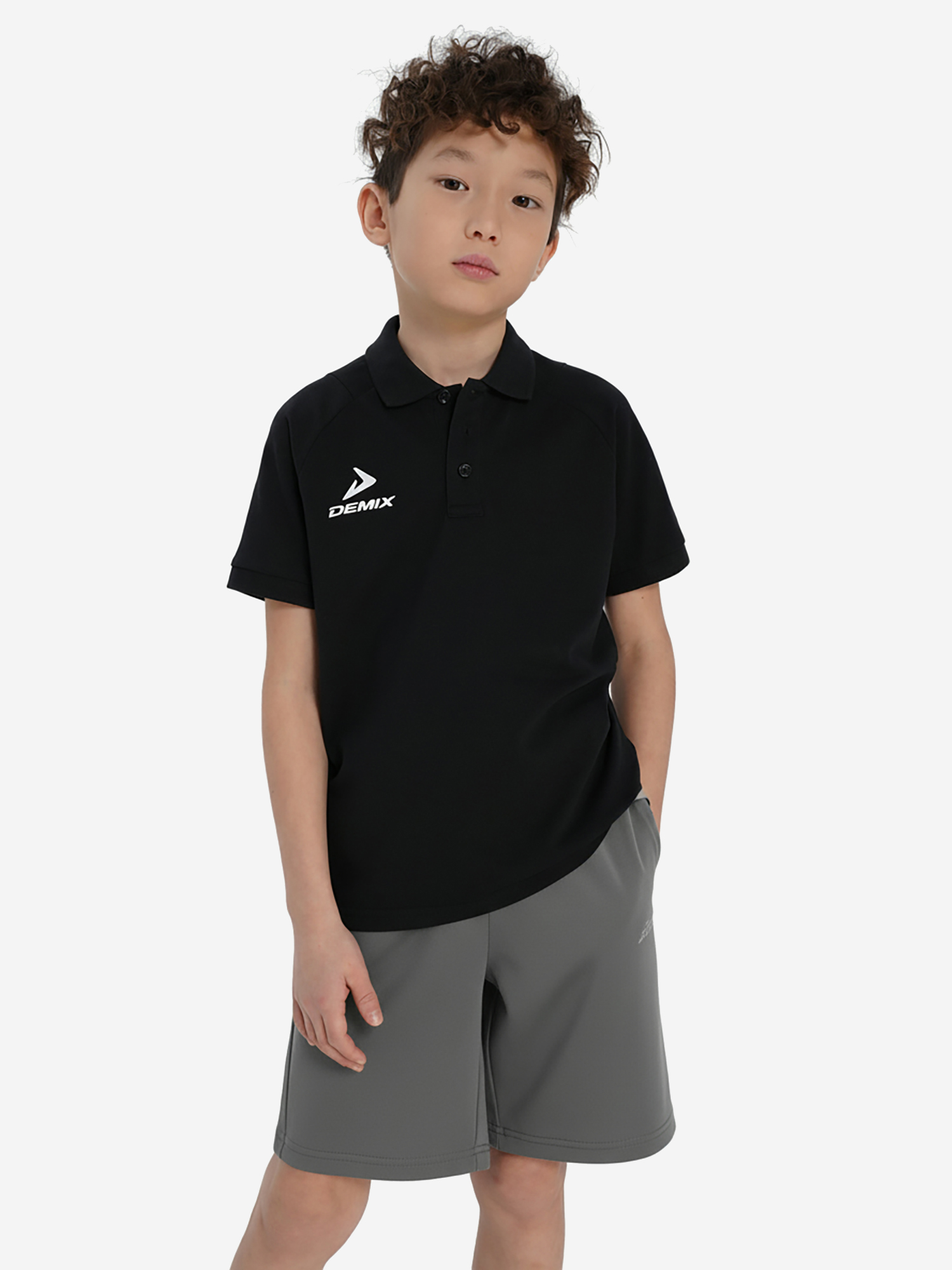 Изображение товара Футболка для мальчиков Demix с логотипом, прямой покрой, лето