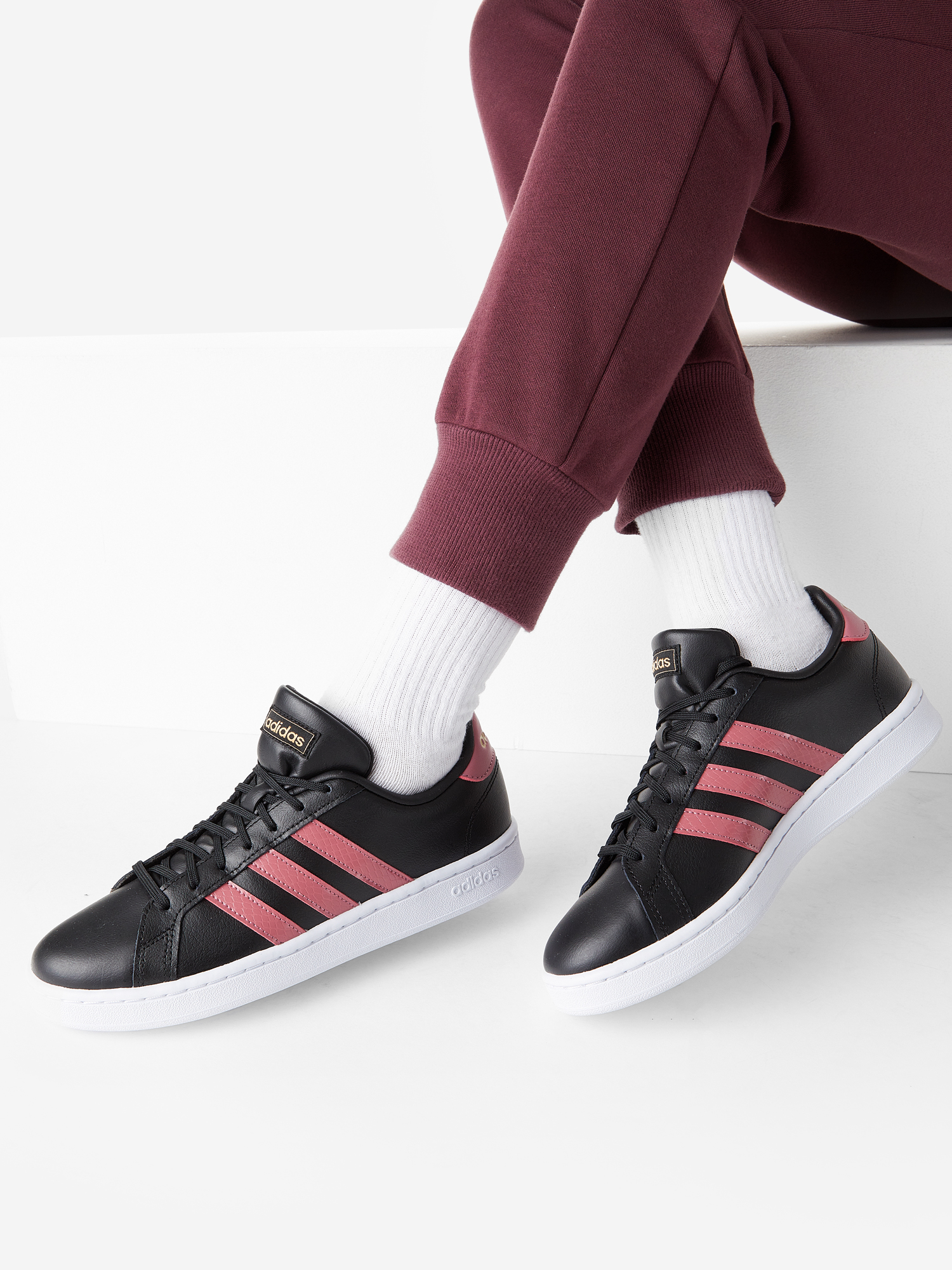 

Кеды женские adidas Grand Court, Черный