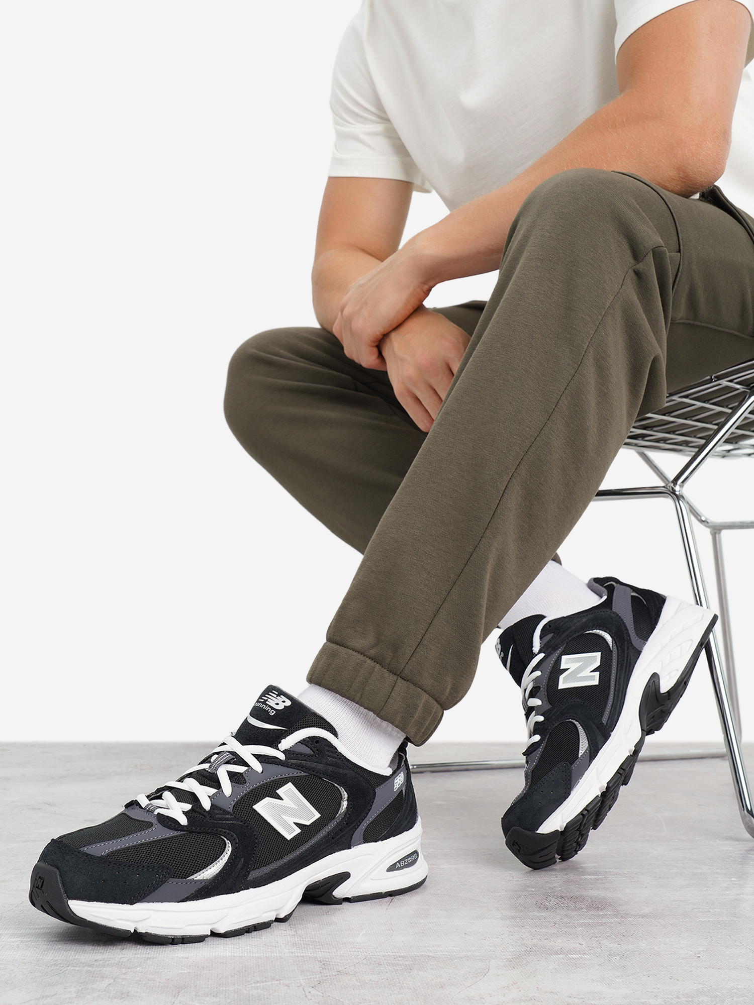 

Кроссовки мужские New Balance 530, Черный