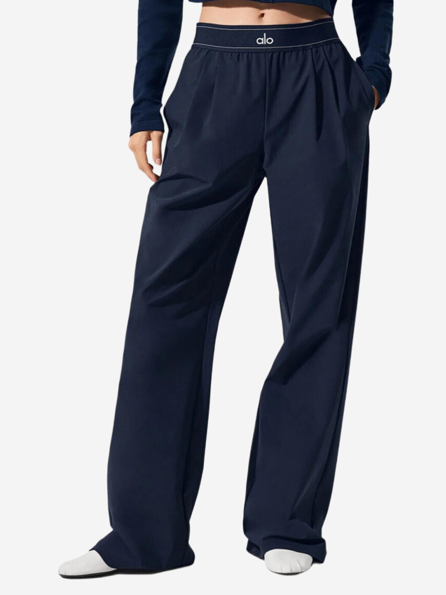 Изображение товара Женские спортивные брюки Alo Yoga синего цвета для летнего спорта