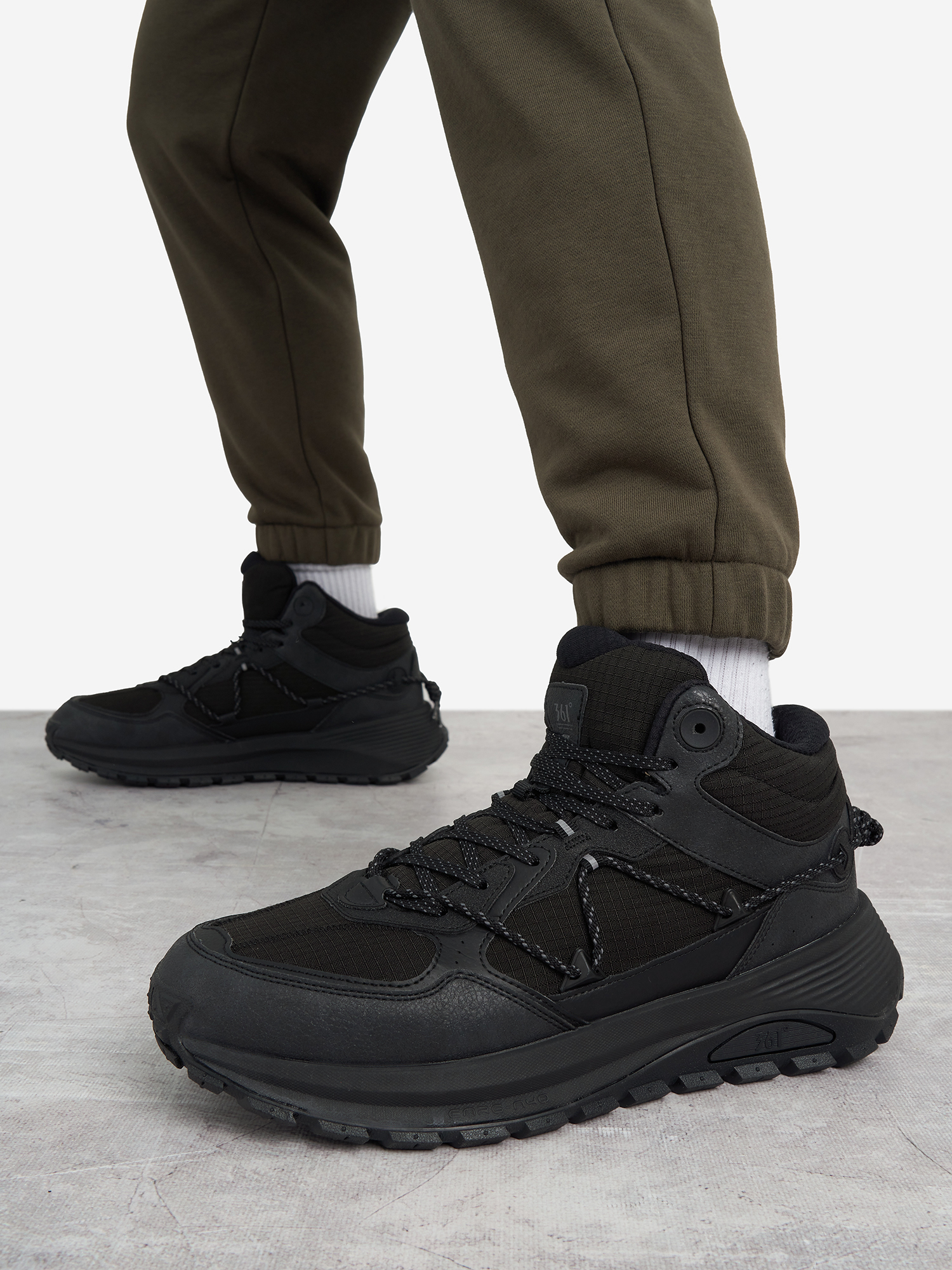 Изображение товара Кроссовки утепленные мужские 361° Черный